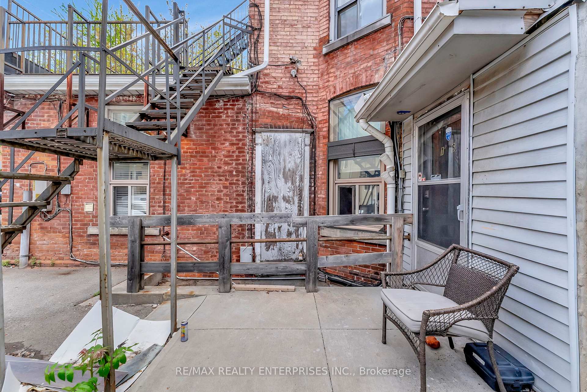 Photo 31 of 156 James Street S, Hamilton, Durand — HOMEH