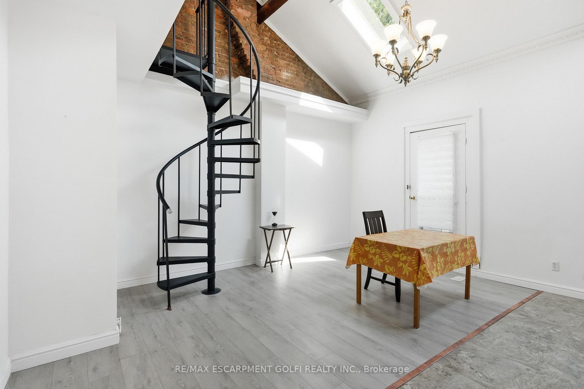 Photo 6 of 216-218 King Street E, Hamilton, Beasley — HOMEH