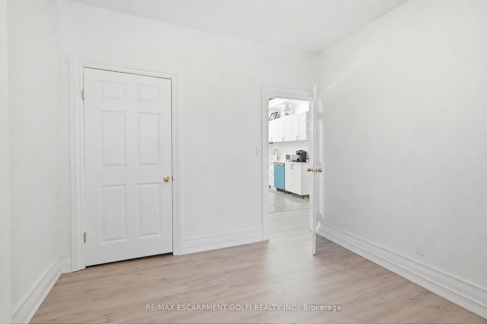 Photo 12 of 216-218 King Street E, Hamilton, Beasley — HOMEH