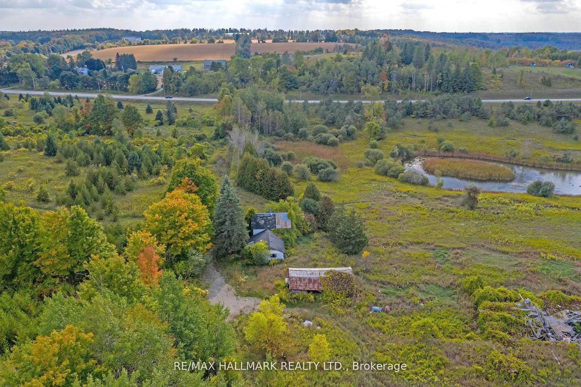 Photo 3 of 5285 Trafalgar Road, Erin, Rural Erin — HOMEH
