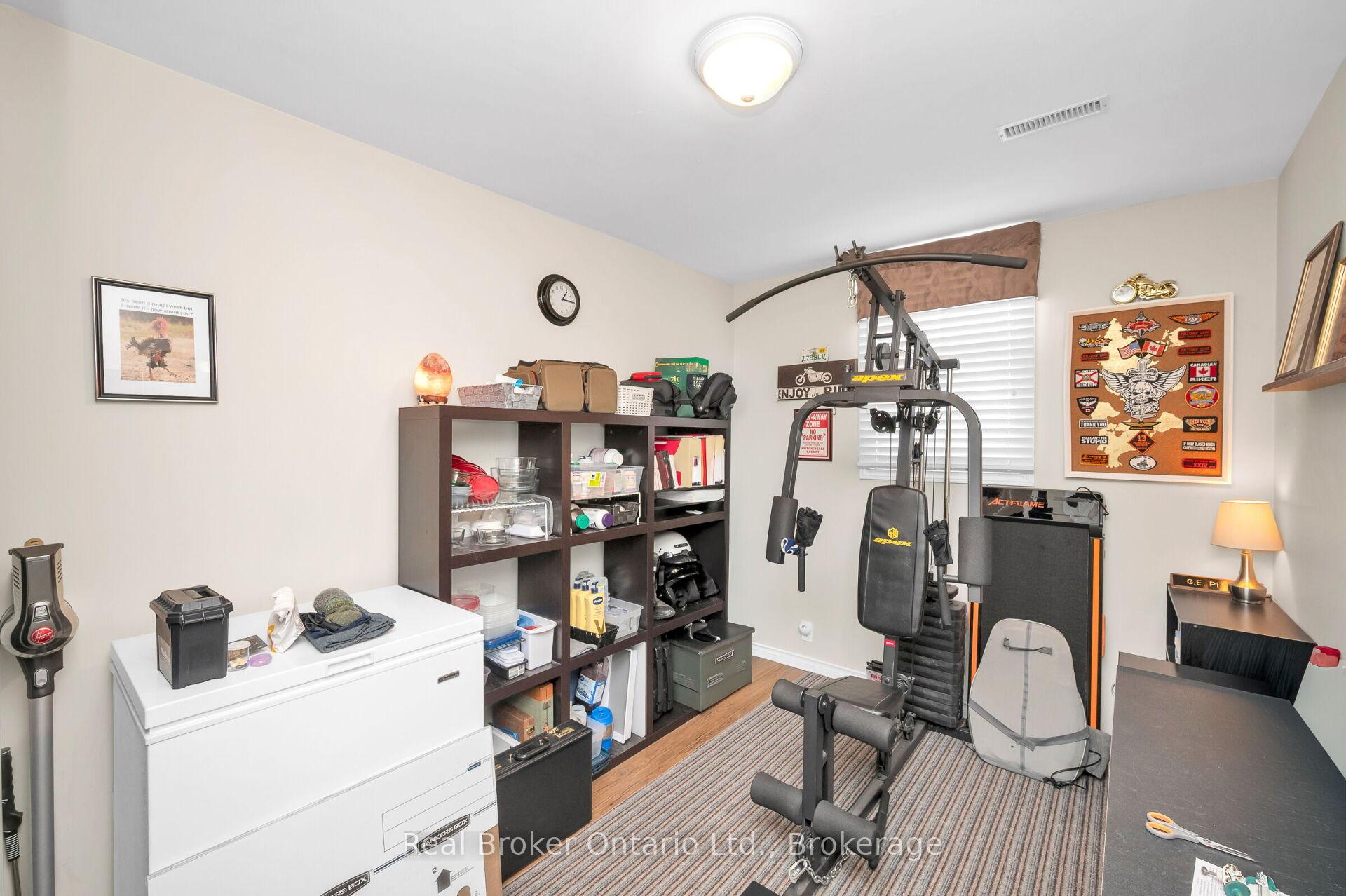 Photo 20 of 122 King Street, Brant, Burford — HOMEH