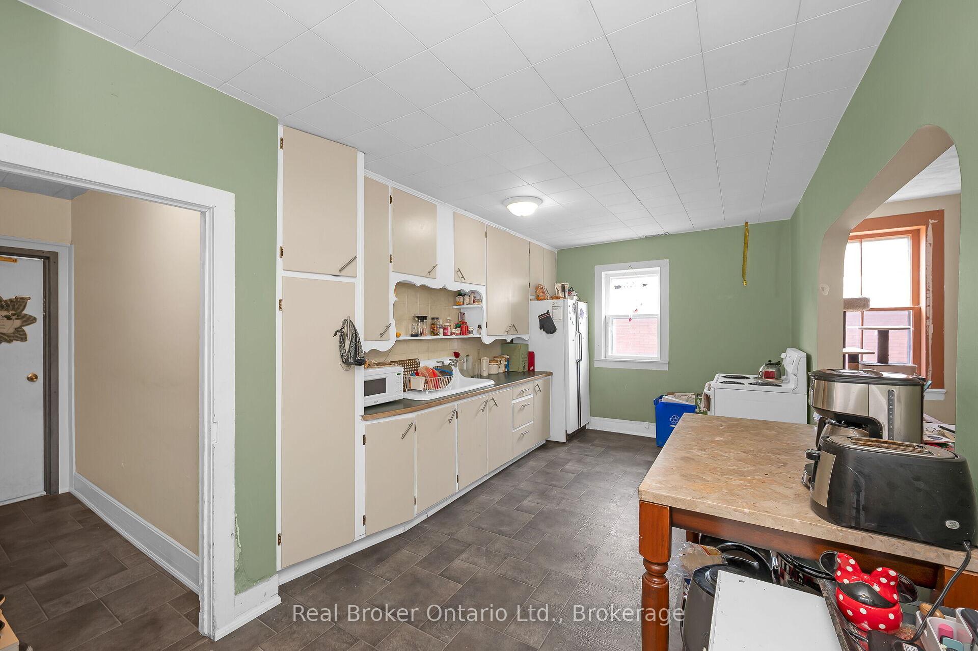 Photo 24 of 122 King Street, Brant, Burford — HOMEH