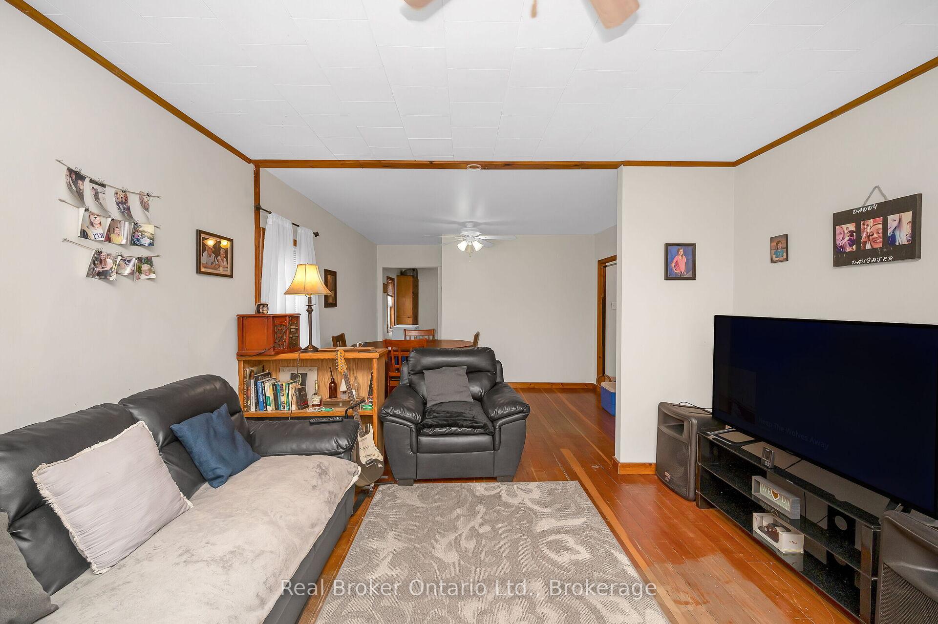 Photo 41 of 122 King Street, Brant, Burford — HOMEH