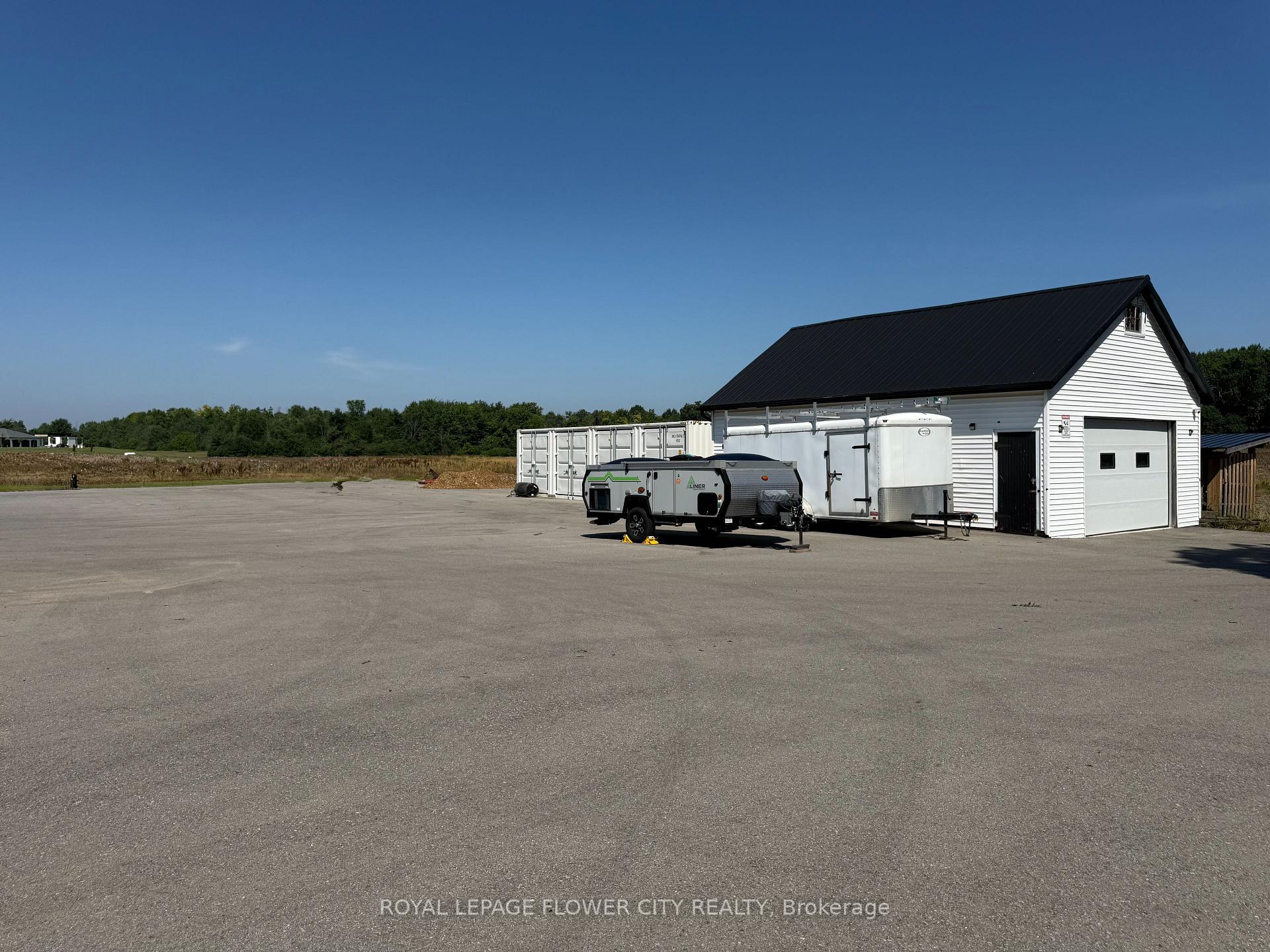 Photo 2 of 957 Brock Road, Hamilton, Dundas — HOMEH