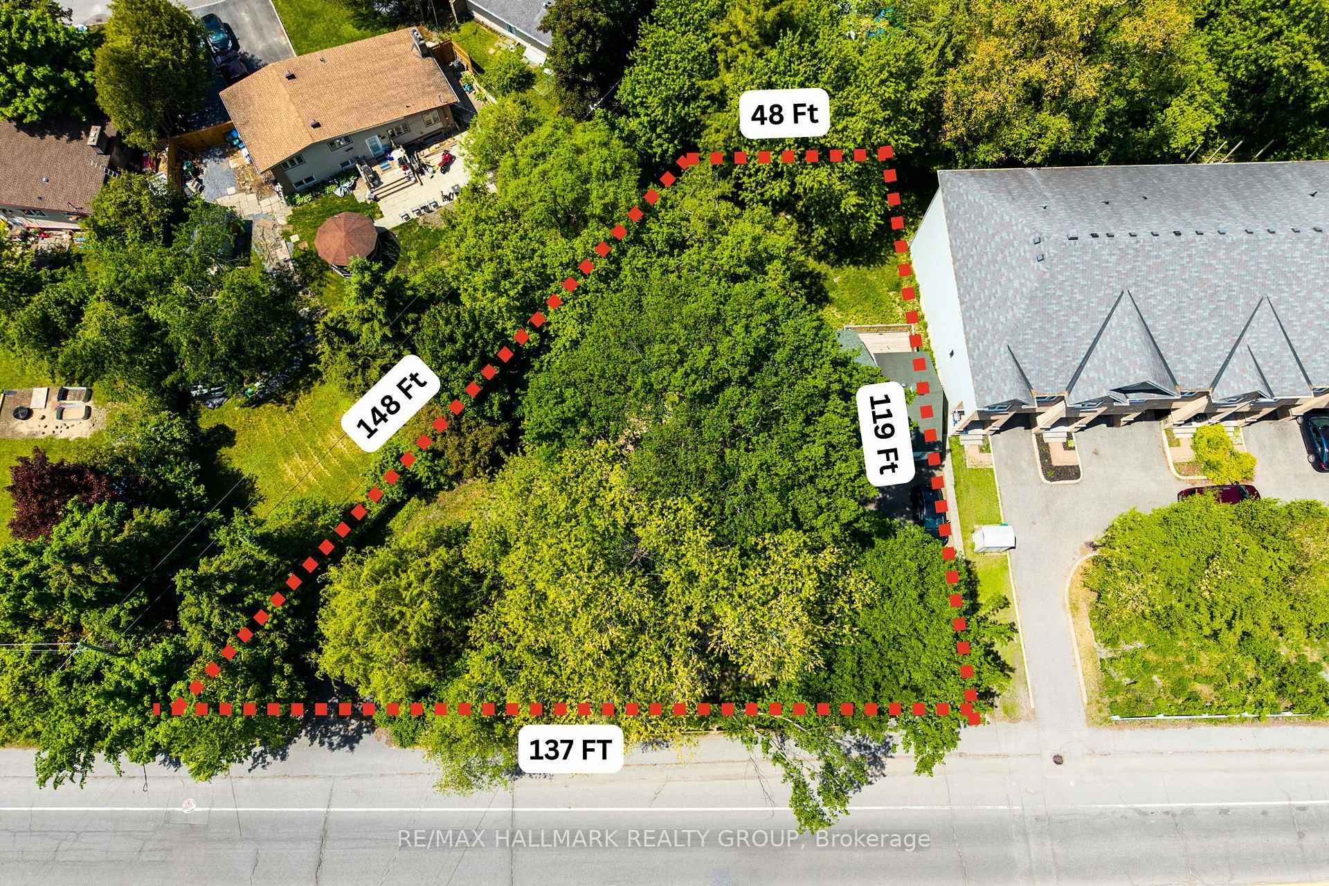 Photo 3 of 3055 Richmond Road, Ottawa, Britannia Heights — HOMEH
