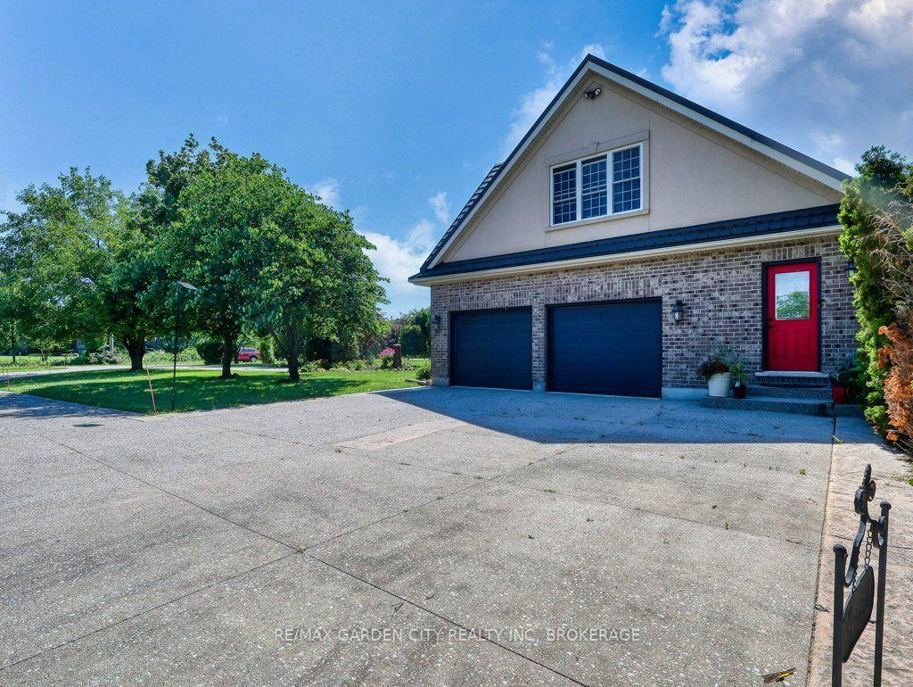 Photo 18 of 3297 Tallman Drive, Lincoln, Lincoln-Jordan/Vineland — HOMEH