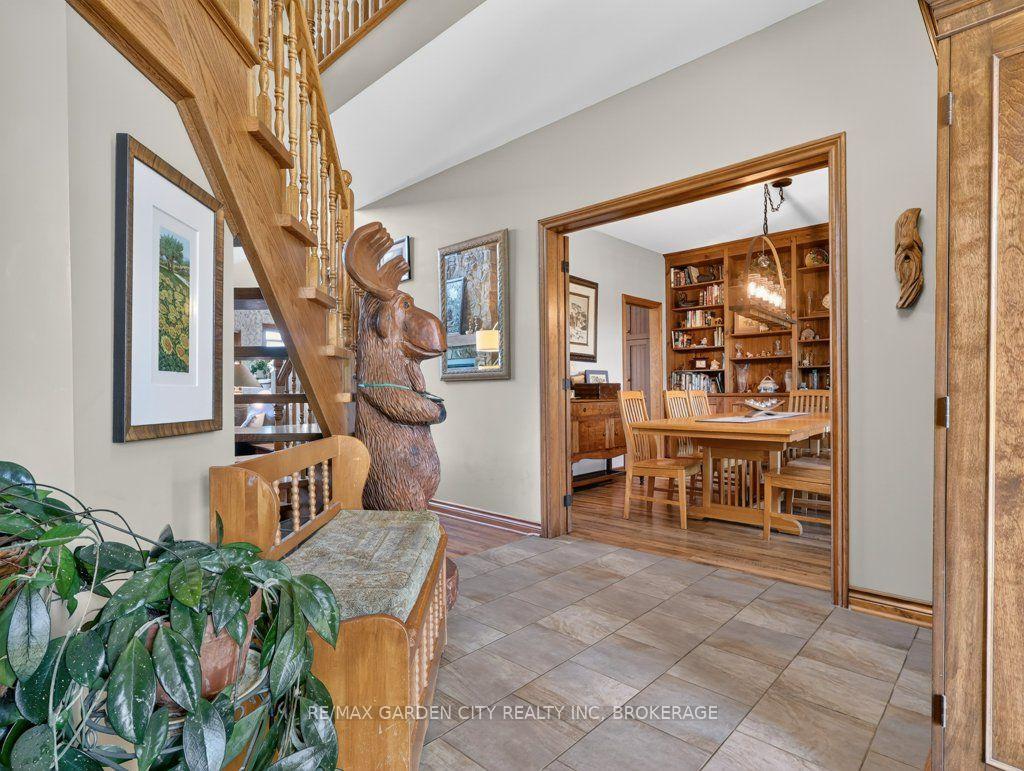 Photo 20 of 3297 Tallman Drive, Lincoln, Lincoln-Jordan/Vineland — HOMEH