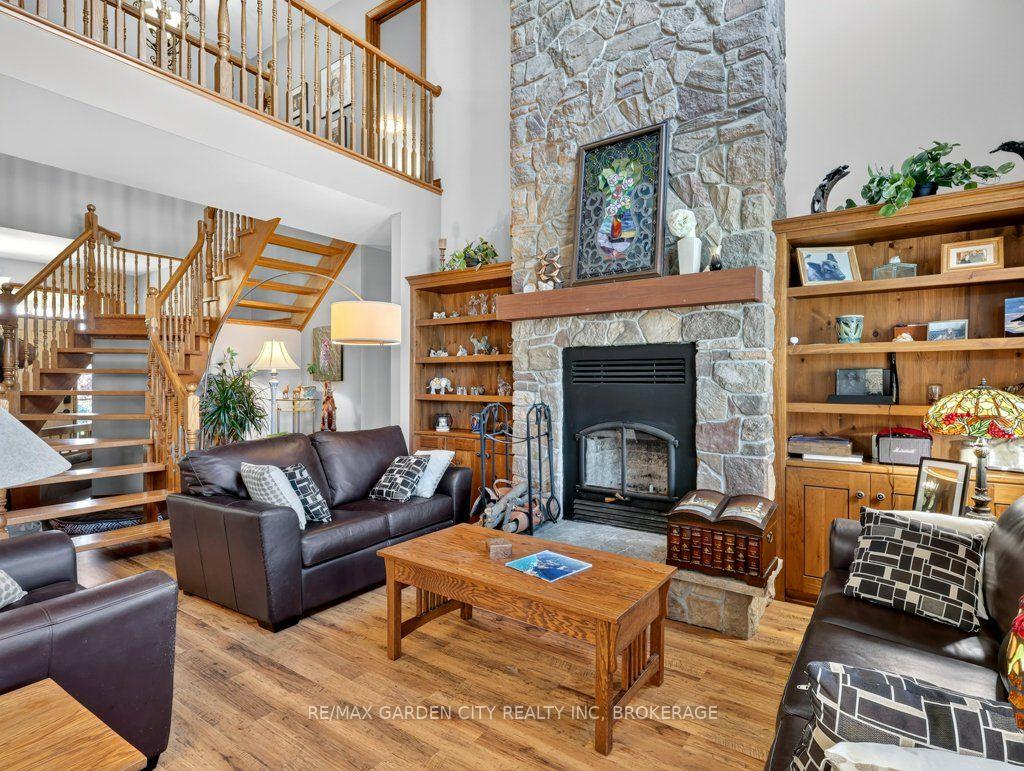 Photo 22 of 3297 Tallman Drive, Lincoln, Lincoln-Jordan/Vineland — HOMEH