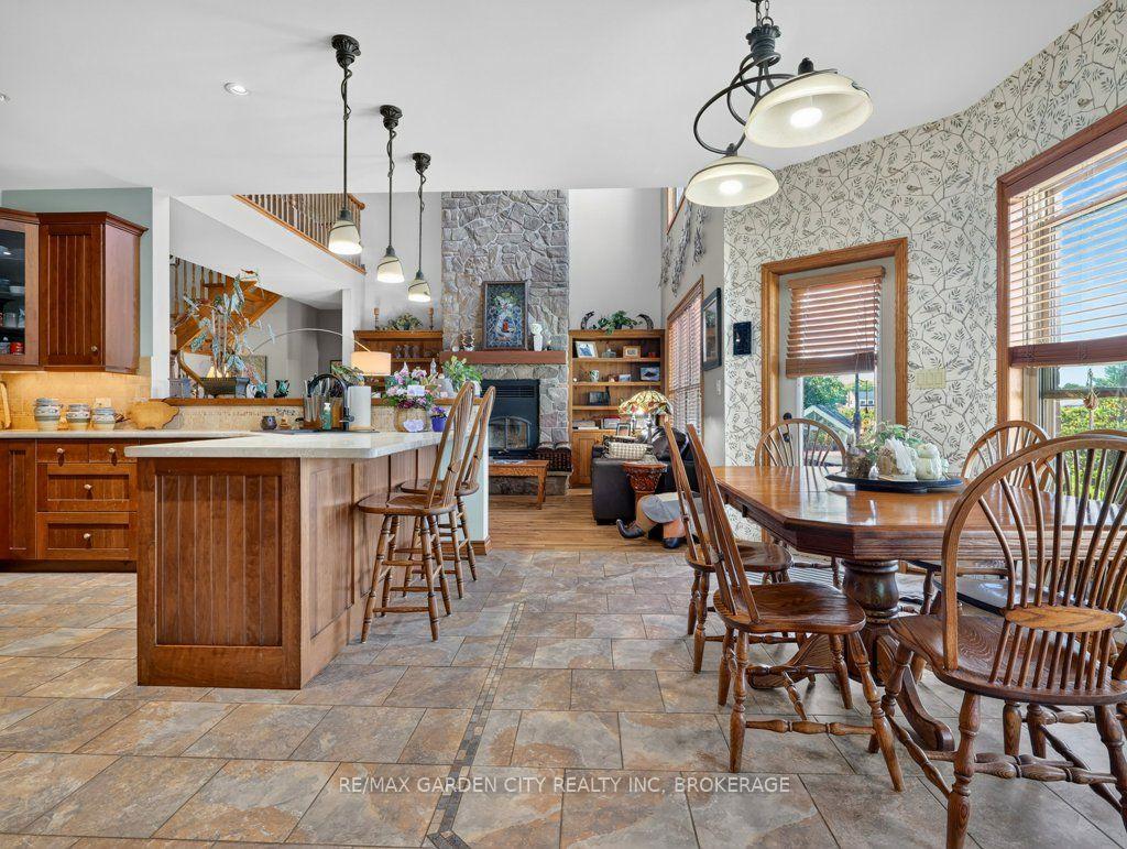 Photo 27 of 3297 Tallman Drive, Lincoln, Lincoln-Jordan/Vineland — HOMEH