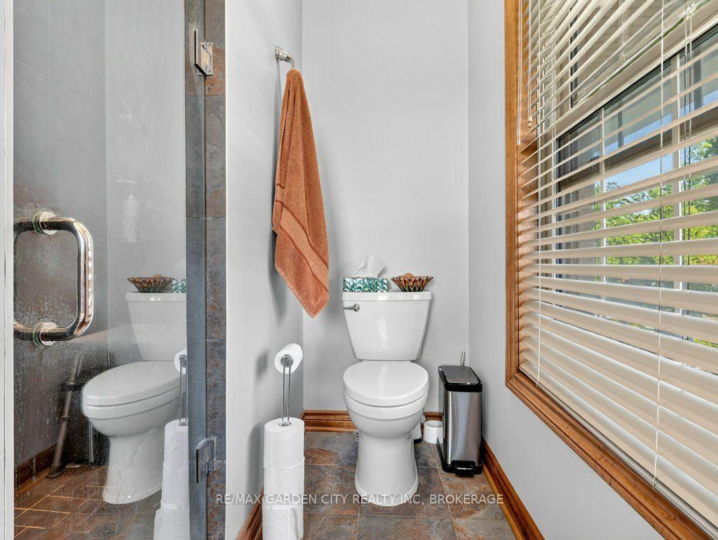 Photo 33 of 3297 Tallman Drive, Lincoln, Lincoln-Jordan/Vineland — HOMEH