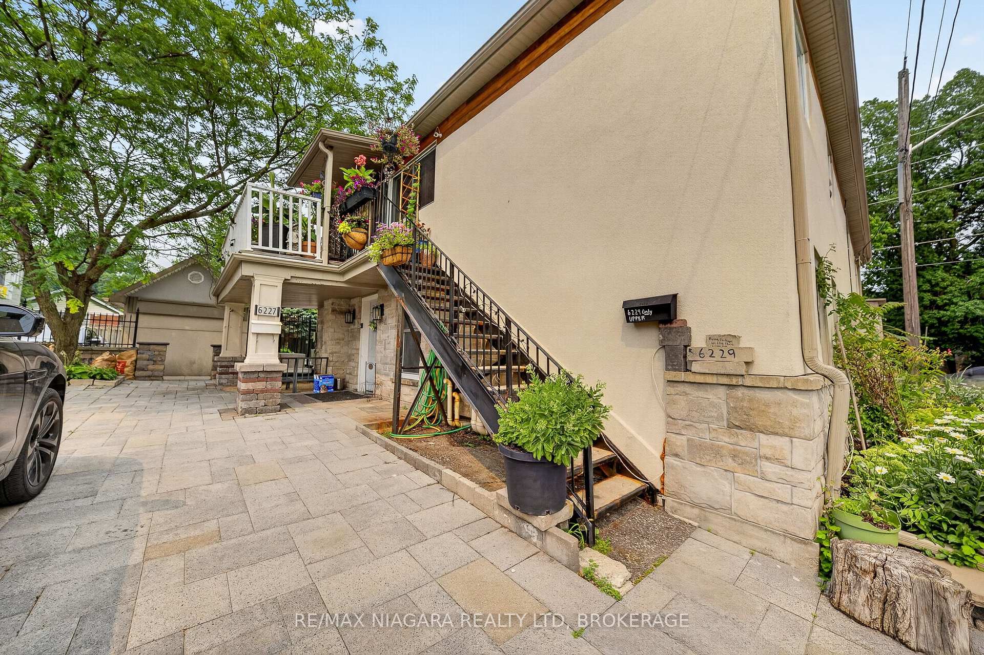 Photo 6 of 6235 Drummond Road, Niagara Falls, Dorchester — HOMEH