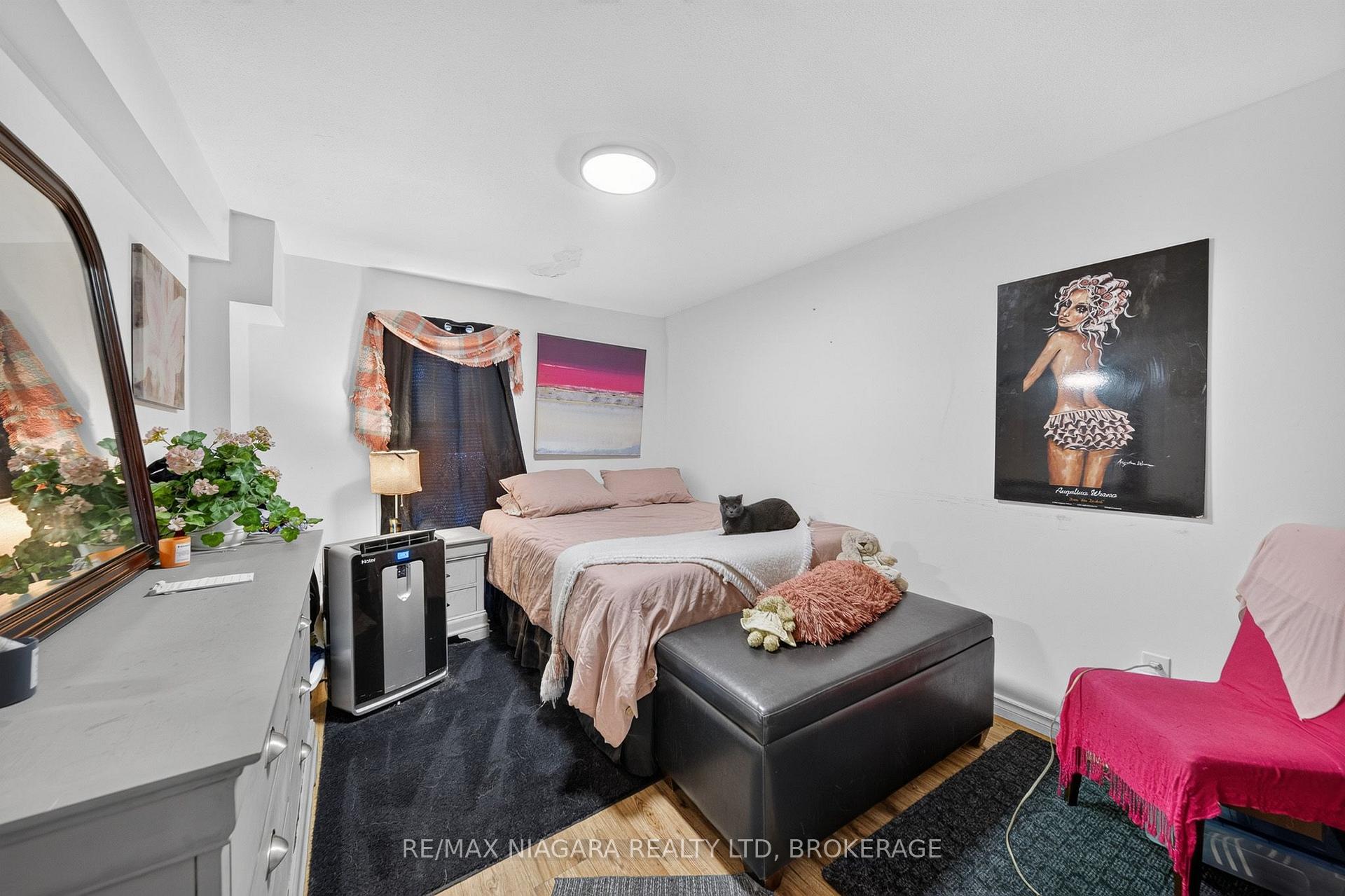 Photo 26 of 6235 Drummond Road, Niagara Falls, Dorchester — HOMEH