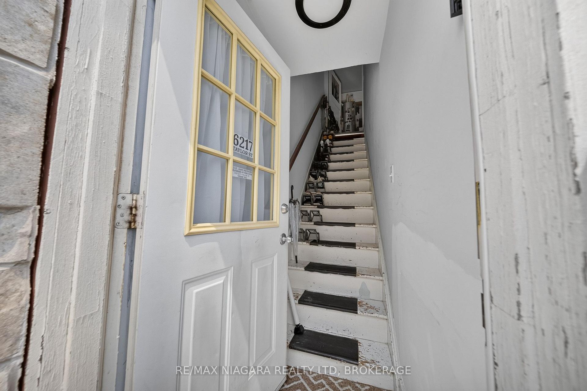 Photo 32 of 6235 Drummond Road, Niagara Falls, Dorchester — HOMEH
