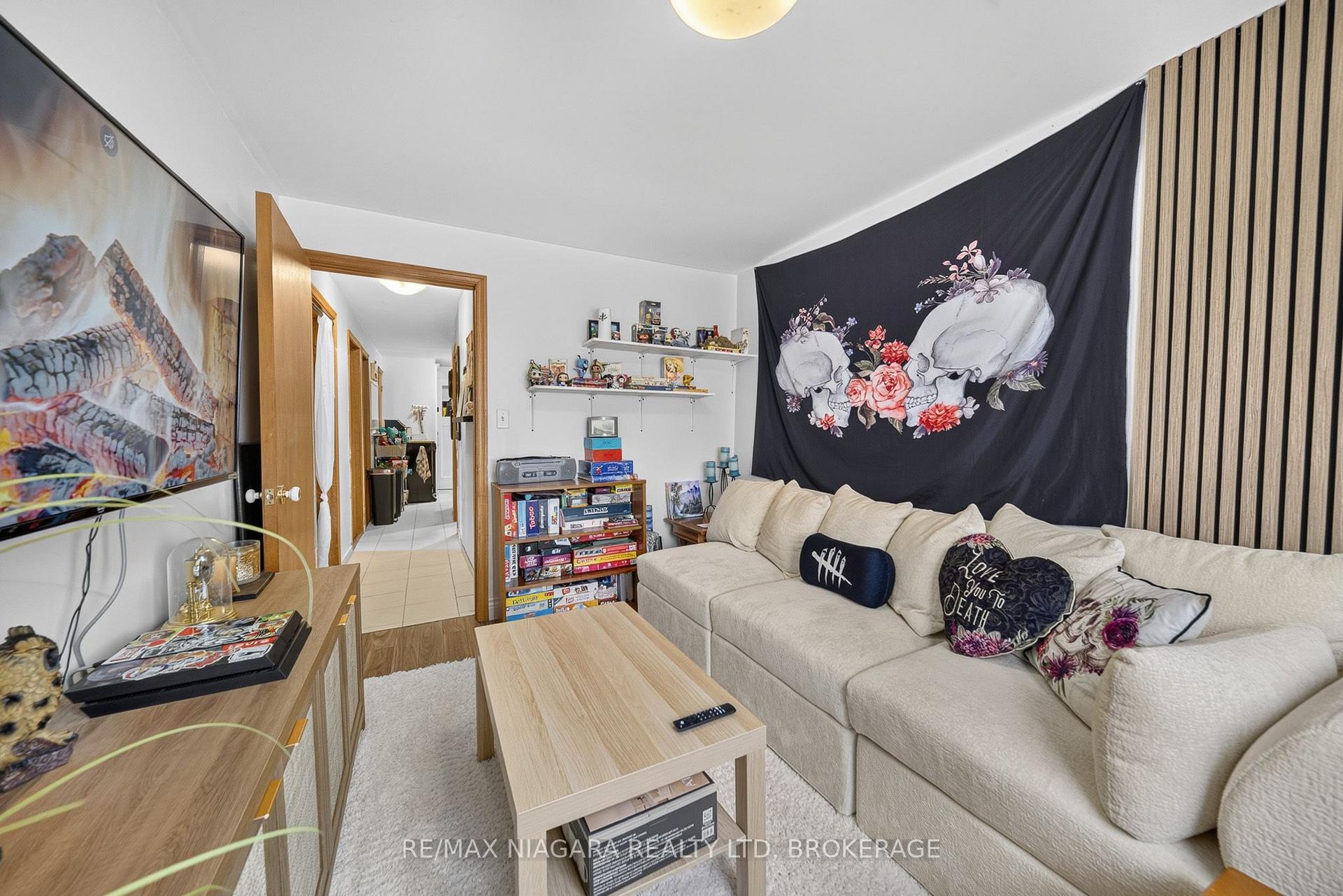 Photo 39 of 6235 Drummond Road, Niagara Falls, Dorchester — HOMEH