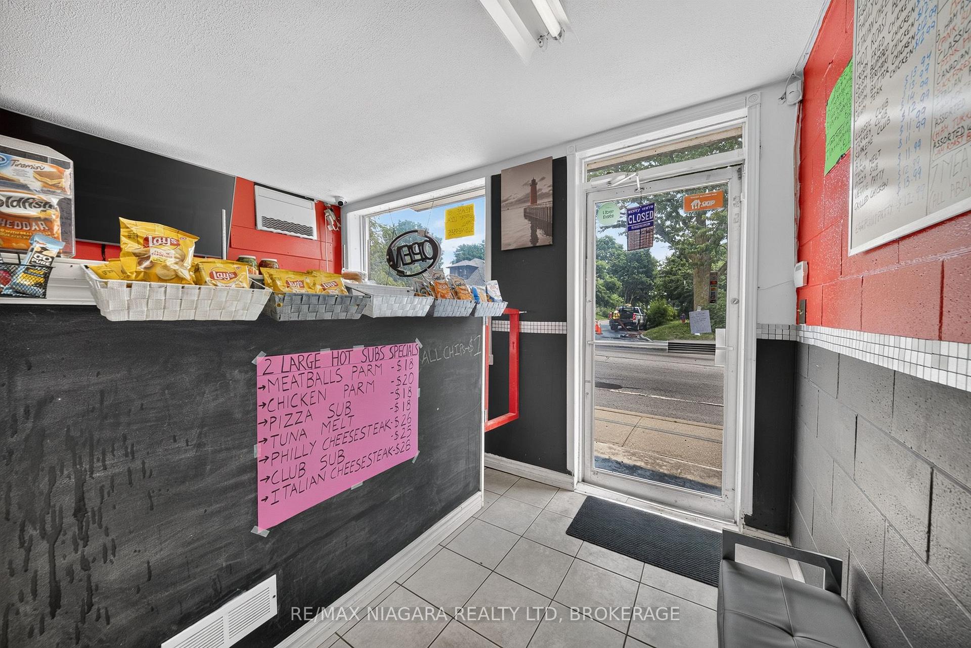 Photo 46 of 6235 Drummond Road, Niagara Falls, Dorchester — HOMEH