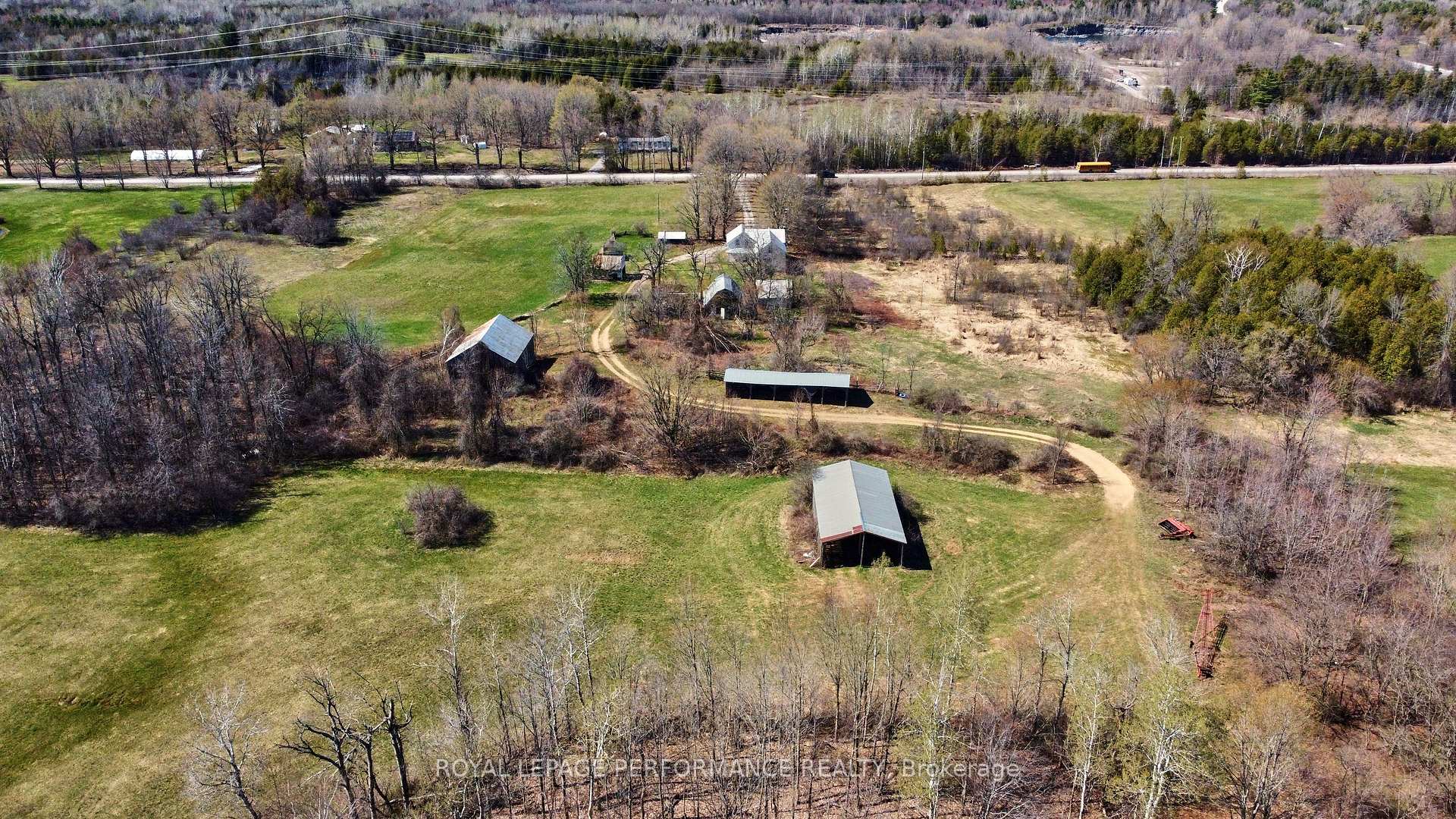 Photo 1 of 2421 Buckwheat Road W, Edwardsburgh/Cardinal, Edwardsburgh/Cardinal Twp — HOMEH