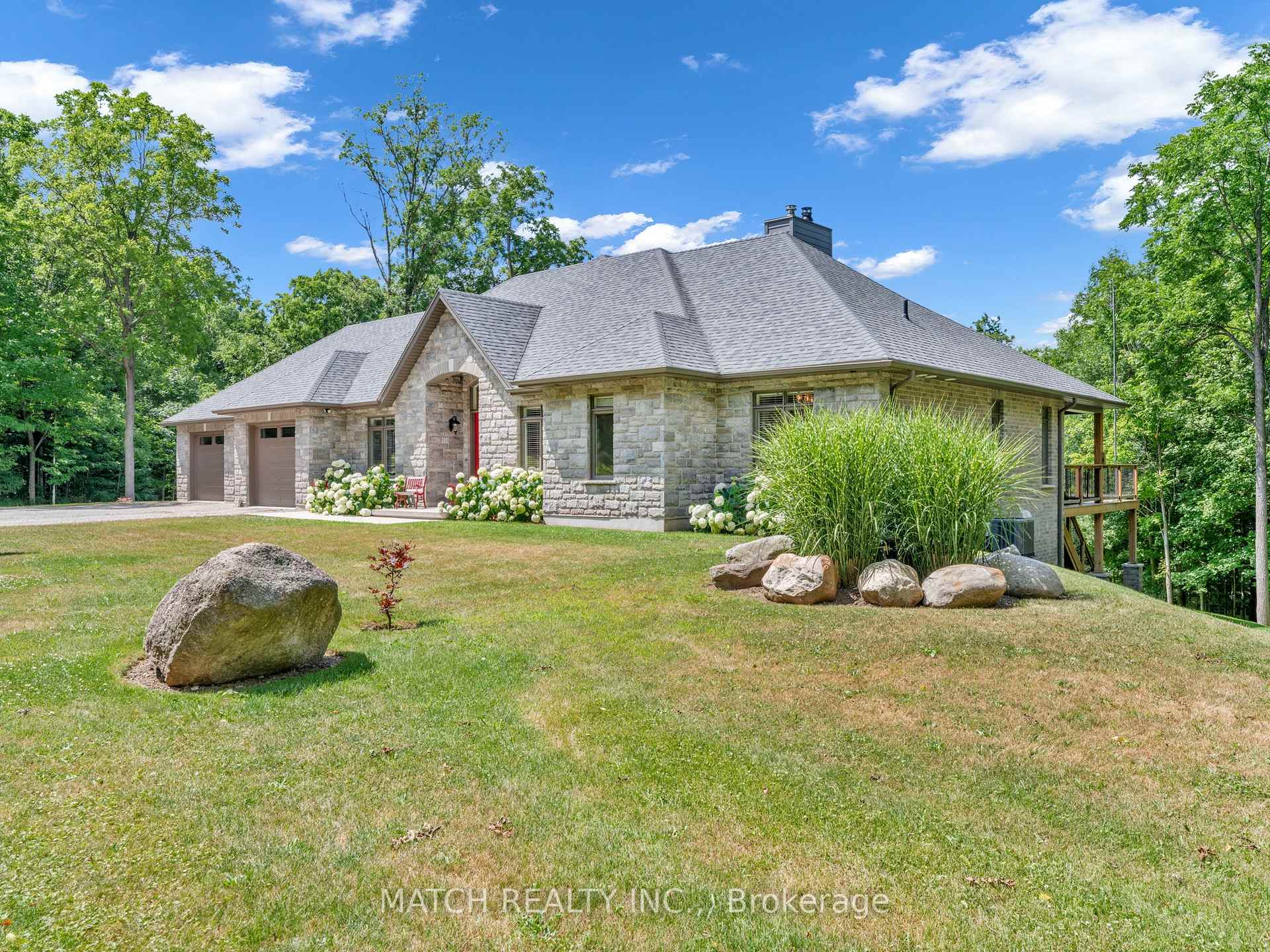 Photo 6 of 17000 Storey Drive, Thames Centre, Rural Thames Centre — HOMEH