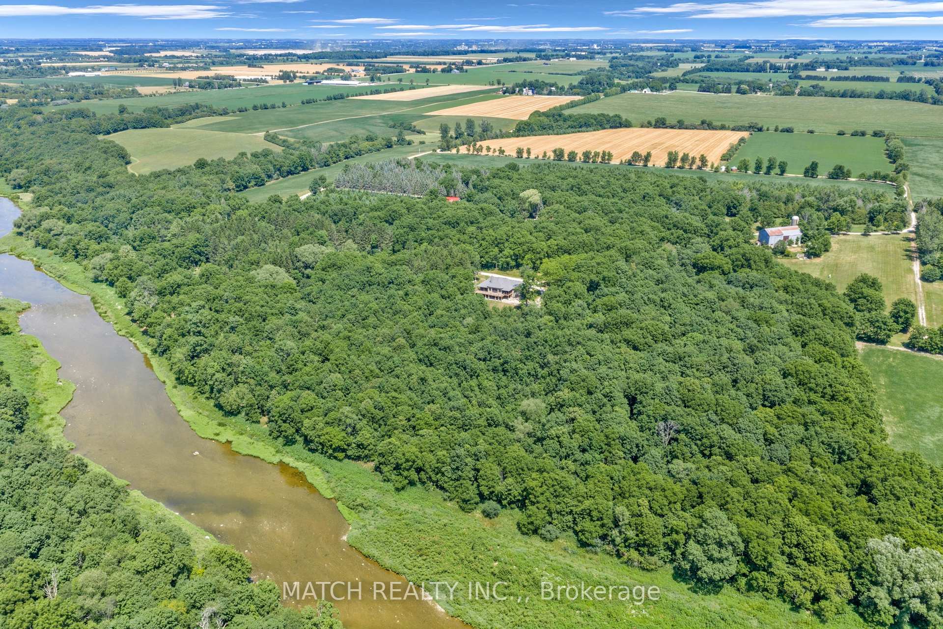 Photo 36 of 17000 Storey Drive, Thames Centre, Rural Thames Centre — HOMEH