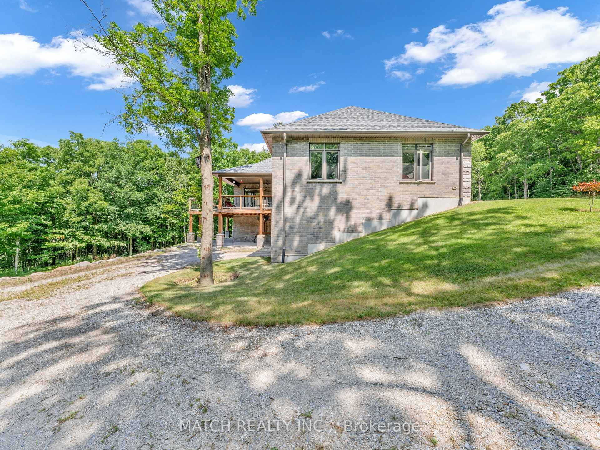 Photo 40 of 17000 Storey Drive, Thames Centre, Rural Thames Centre — HOMEH
