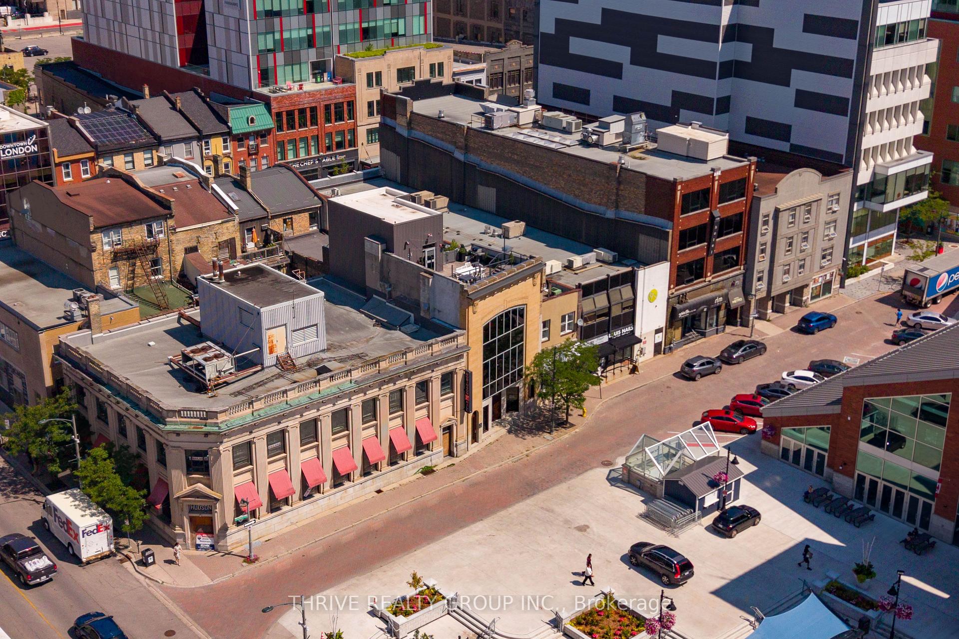 Photo 10 of 119 Dundas Street, London, East K — HOMEH