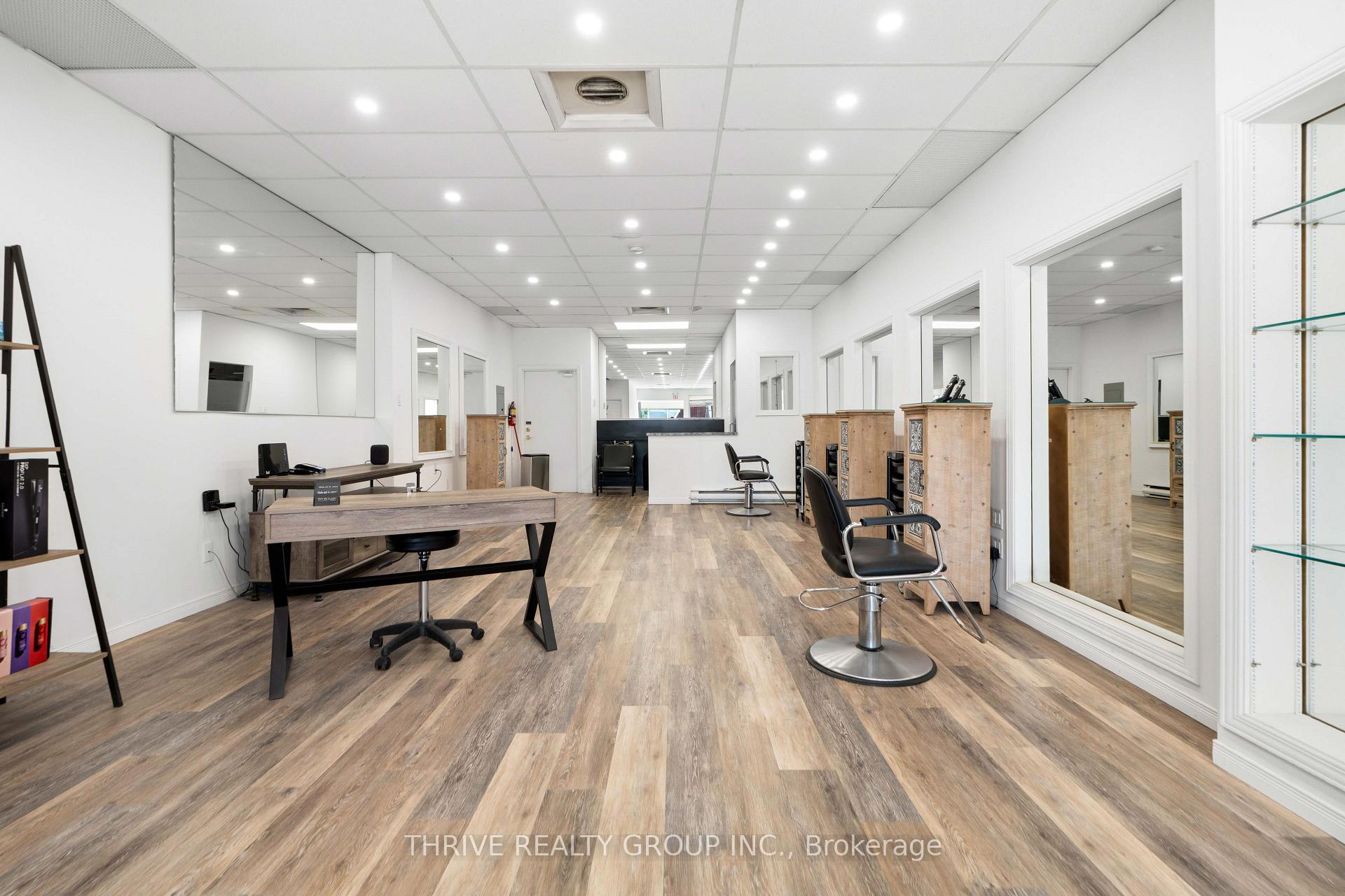 Photo 13 of 119 Dundas Street, London, East K — HOMEH