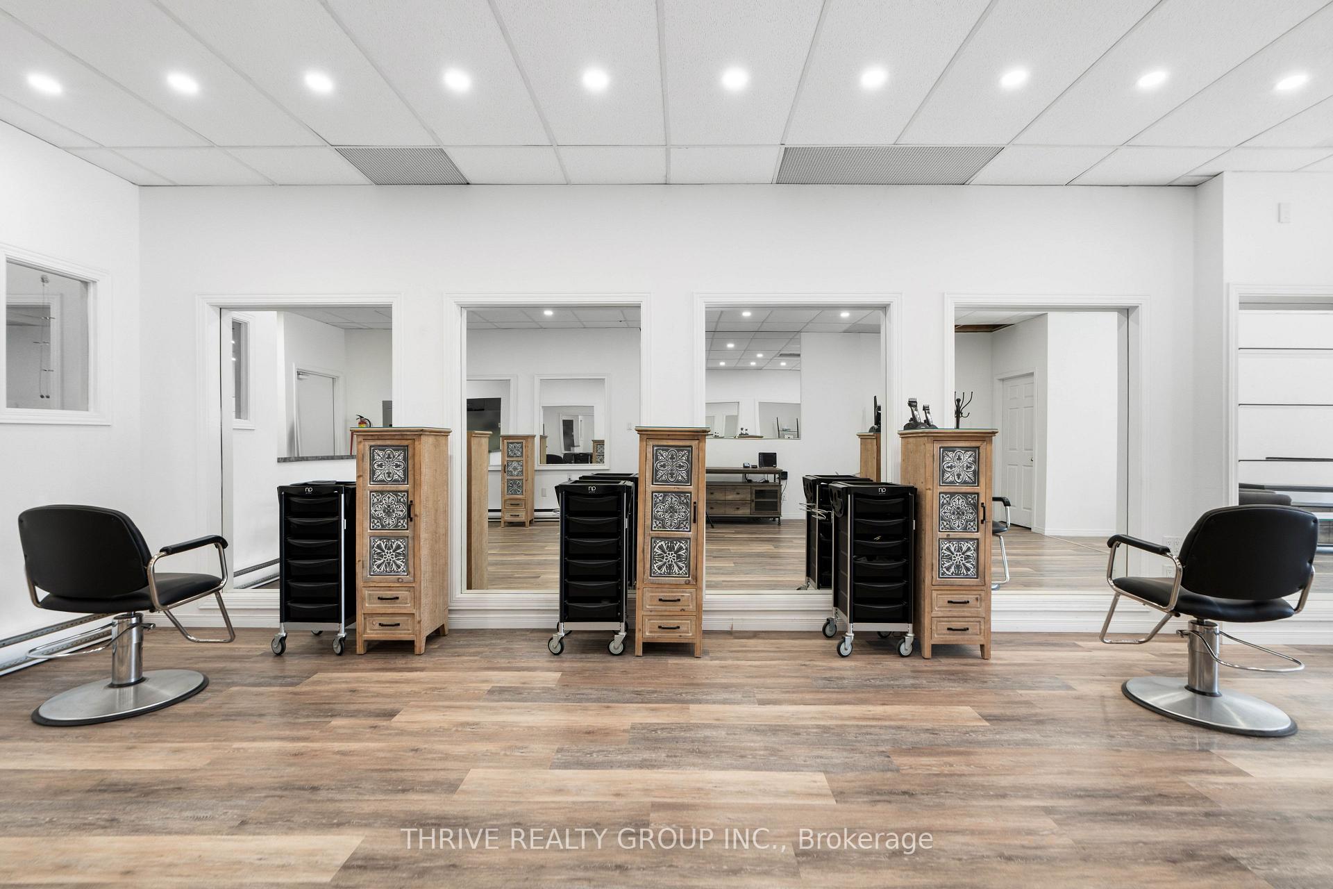 Photo 16 of 119 Dundas Street, London, East K — HOMEH