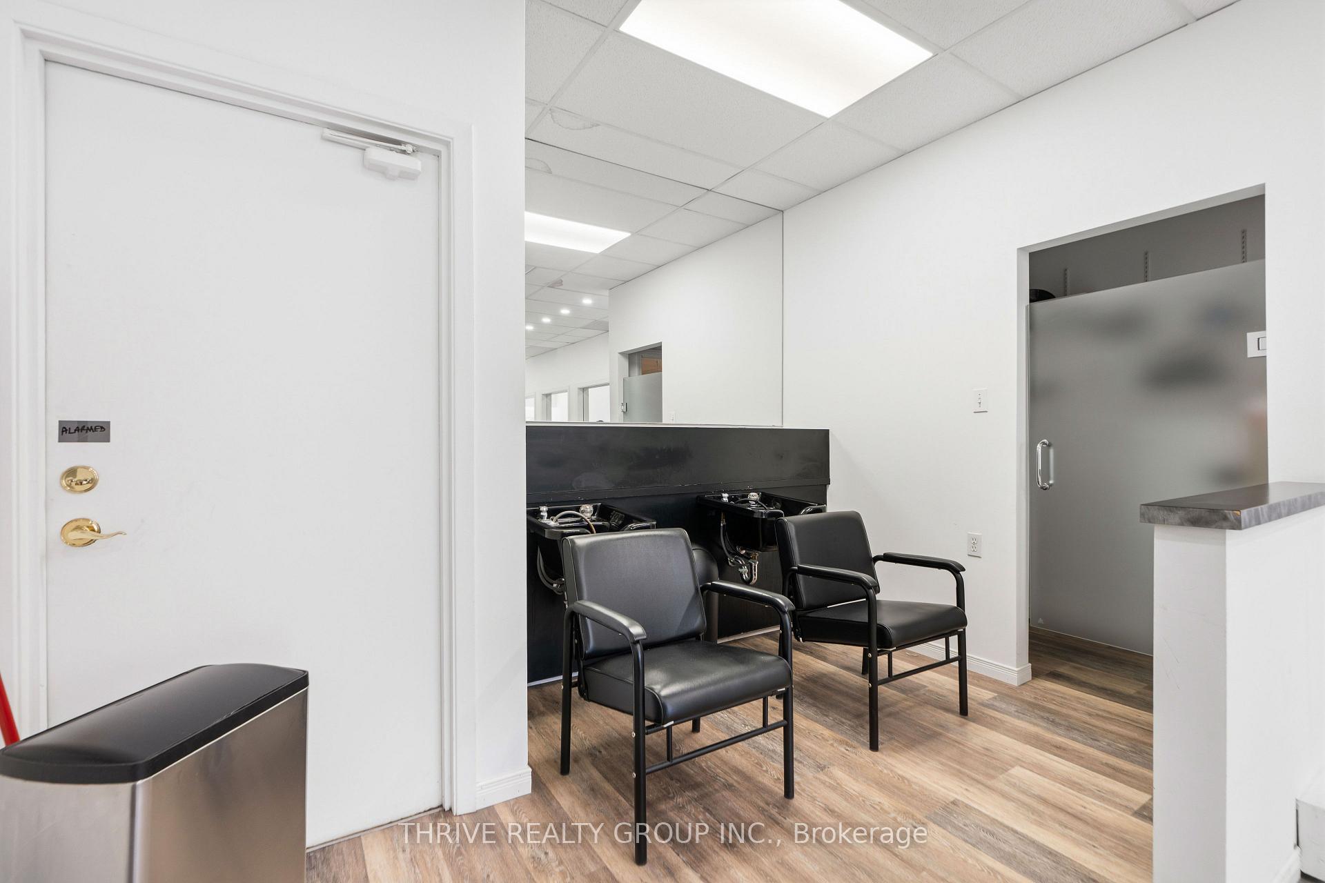 Photo 18 of 119 Dundas Street, London, East K — HOMEH