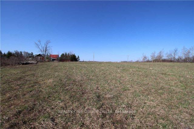 Photo 4 of 772789 Highway 10, Grey Highlands — HOMEH