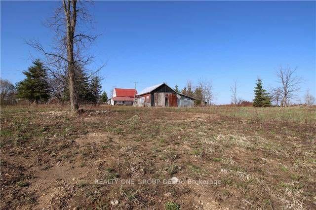 Photo 5 of 772789 Highway 10, Grey Highlands — HOMEH