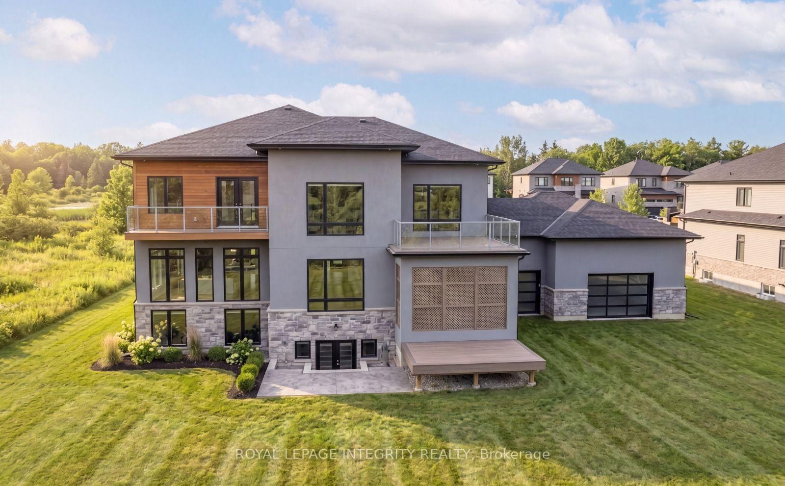 Photo 2 of 671 Ballycastle Crescent, Ottawa, Riverside South — HOMEH