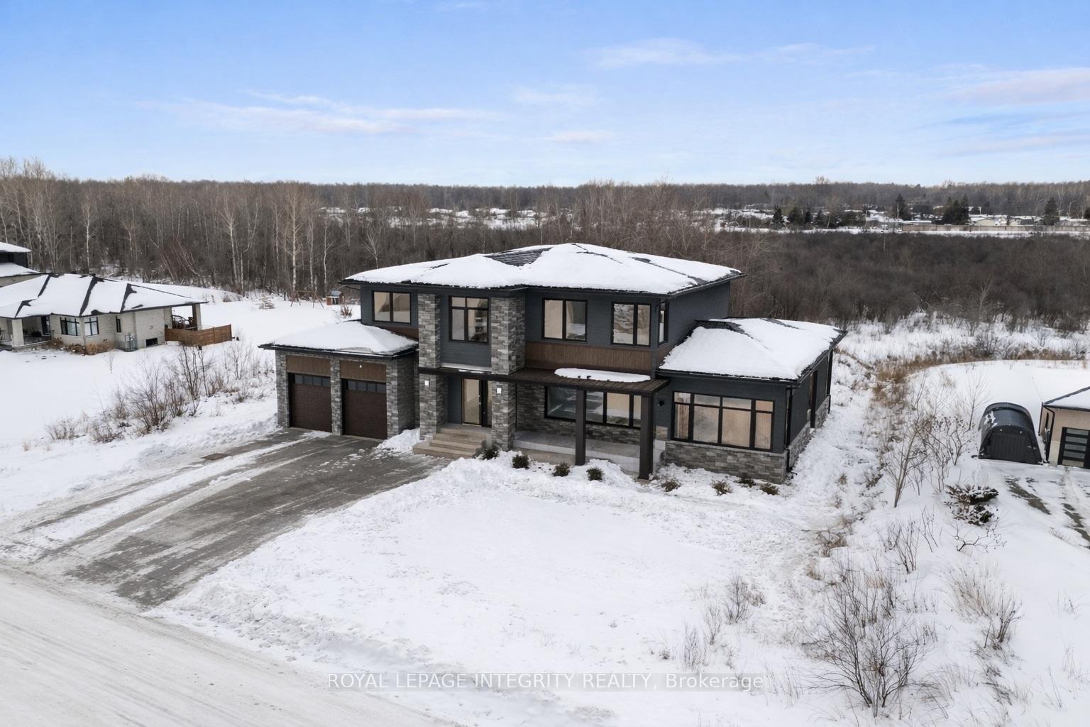 Photo 7 of 671 Ballycastle Crescent, Ottawa, Riverside South — HOMEH