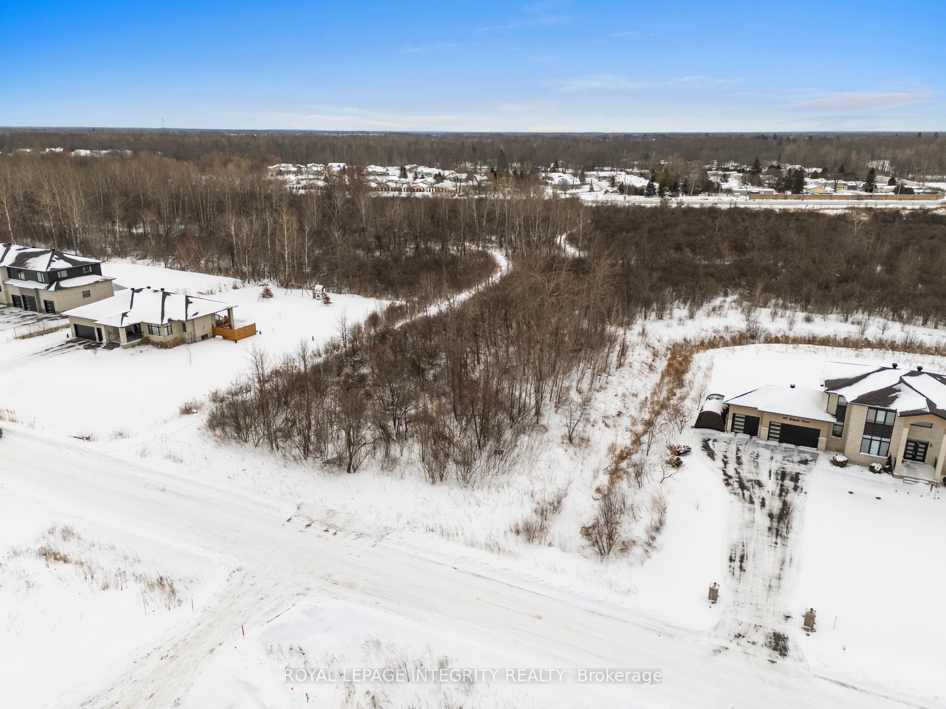 Photo 10 of 671 Ballycastle Crescent, Ottawa, Riverside South — HOMEH