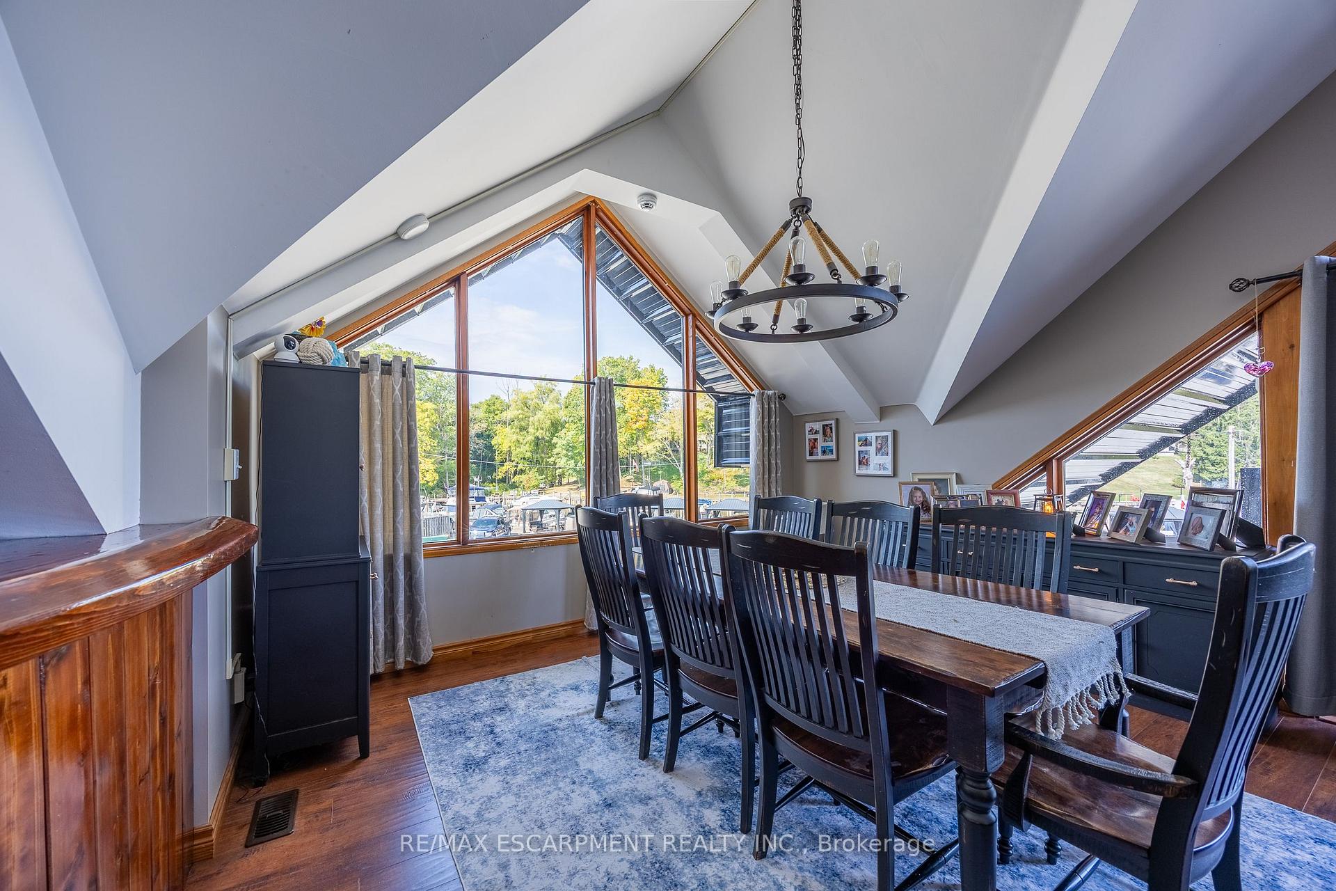 Photo 10 of 15 Jaylin Crescent, Norfolk, Port Dover — HOMEH