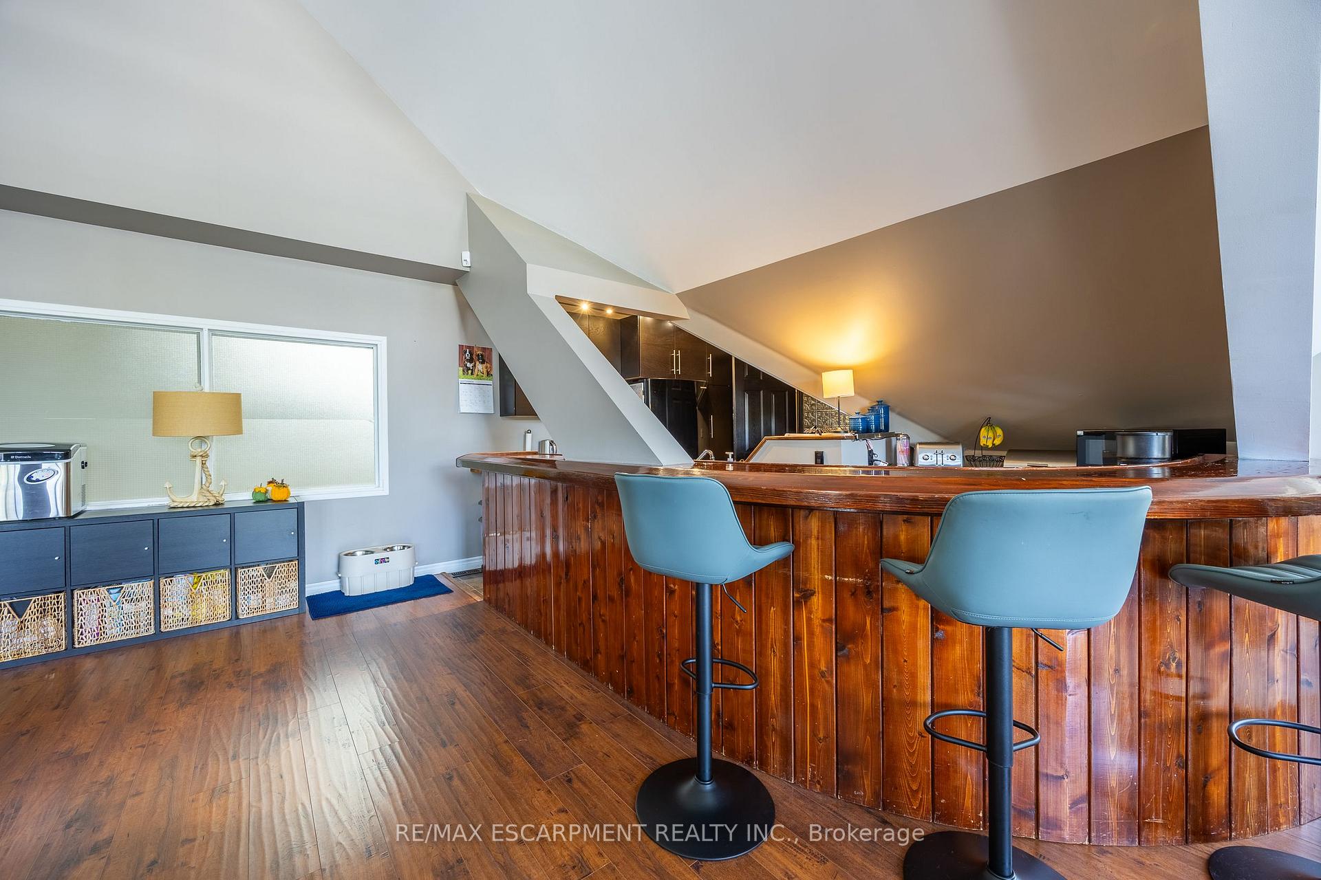 Photo 12 of 15 Jaylin Crescent, Norfolk, Port Dover — HOMEH