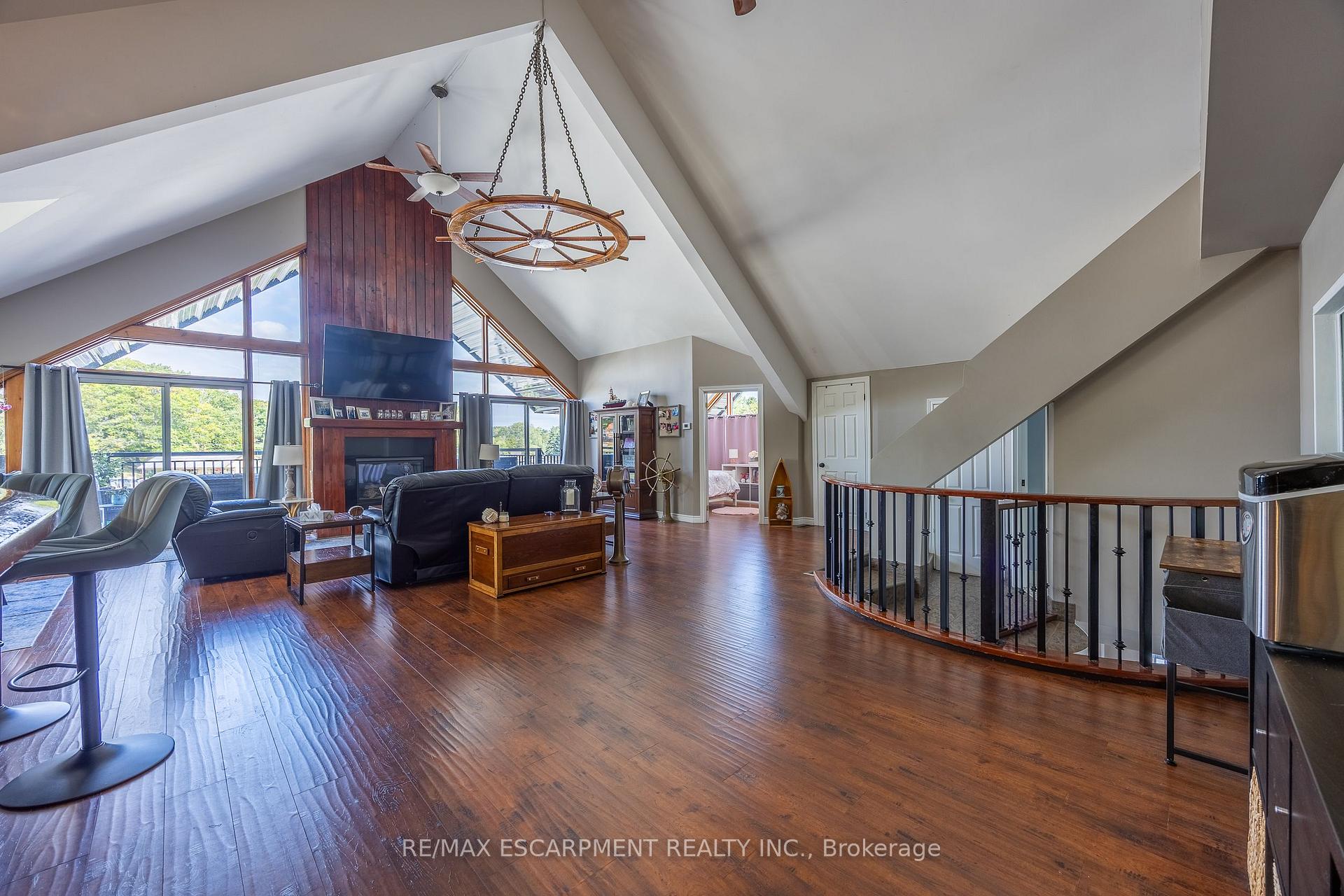 Photo 13 of 15 Jaylin Crescent, Norfolk, Port Dover — HOMEH