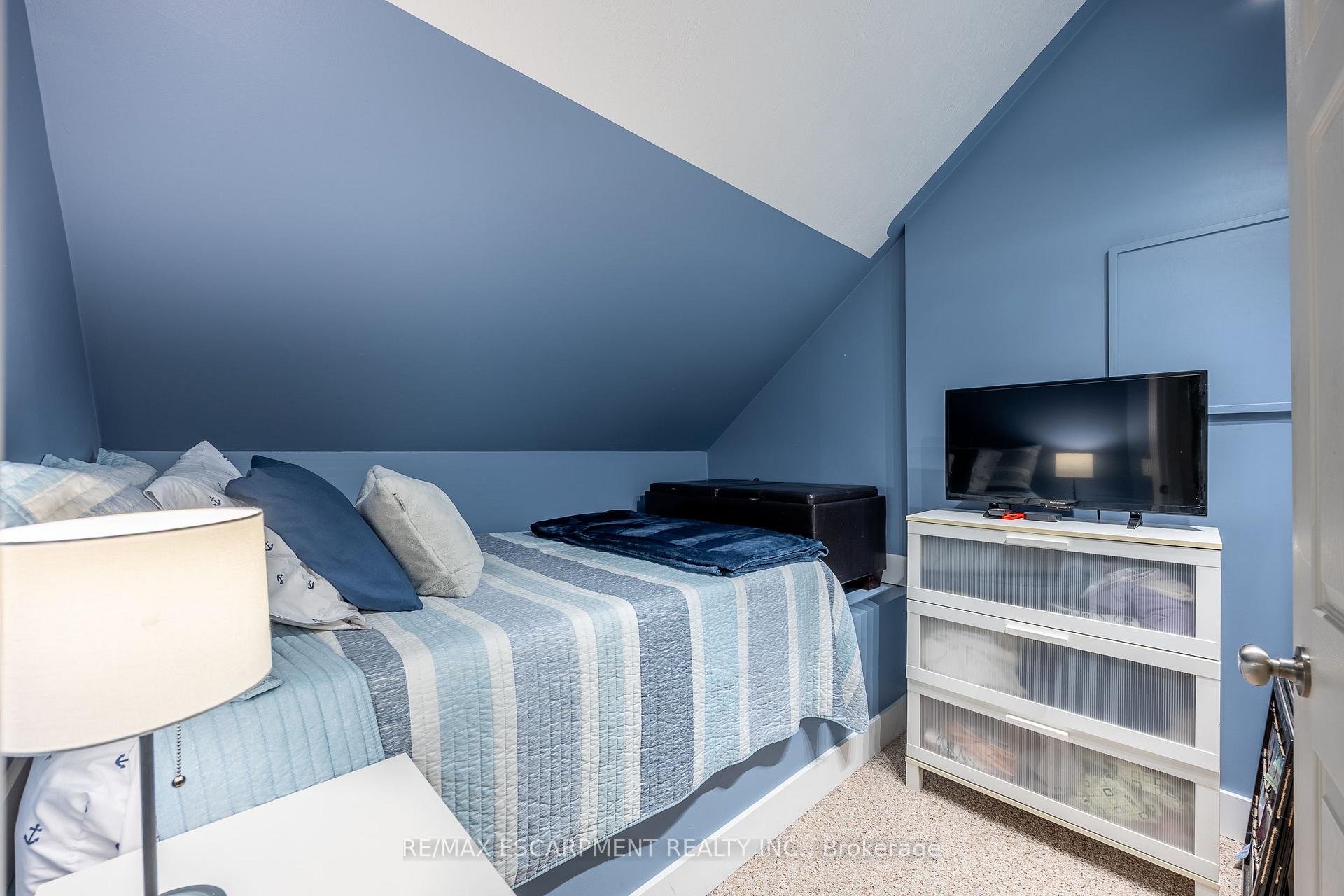 Photo 17 of 15 Jaylin Crescent, Norfolk, Port Dover — HOMEH