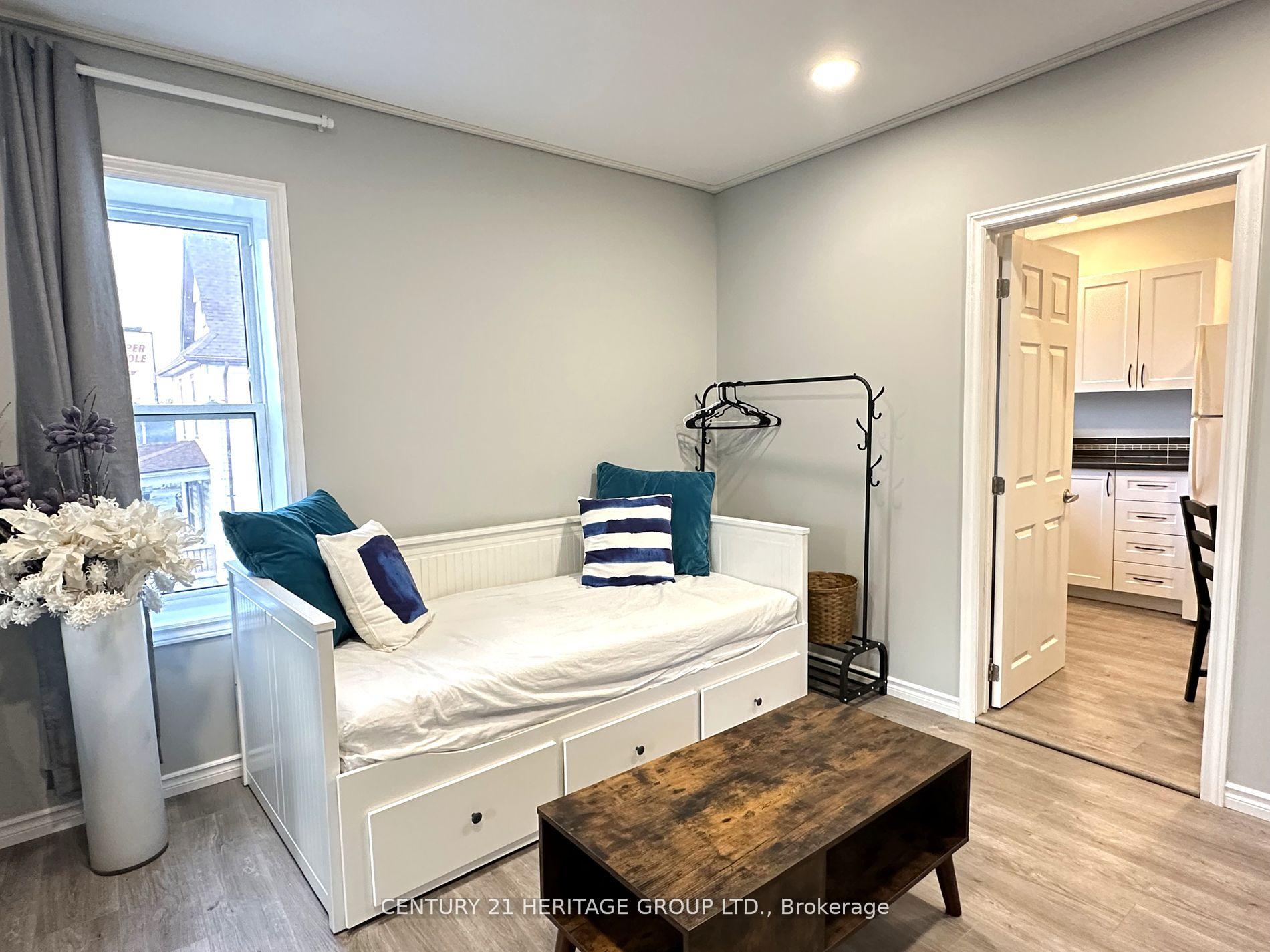 Photo 34 of 5002 Victoria Avenue, Niagara Falls, Downtown — HOMEH