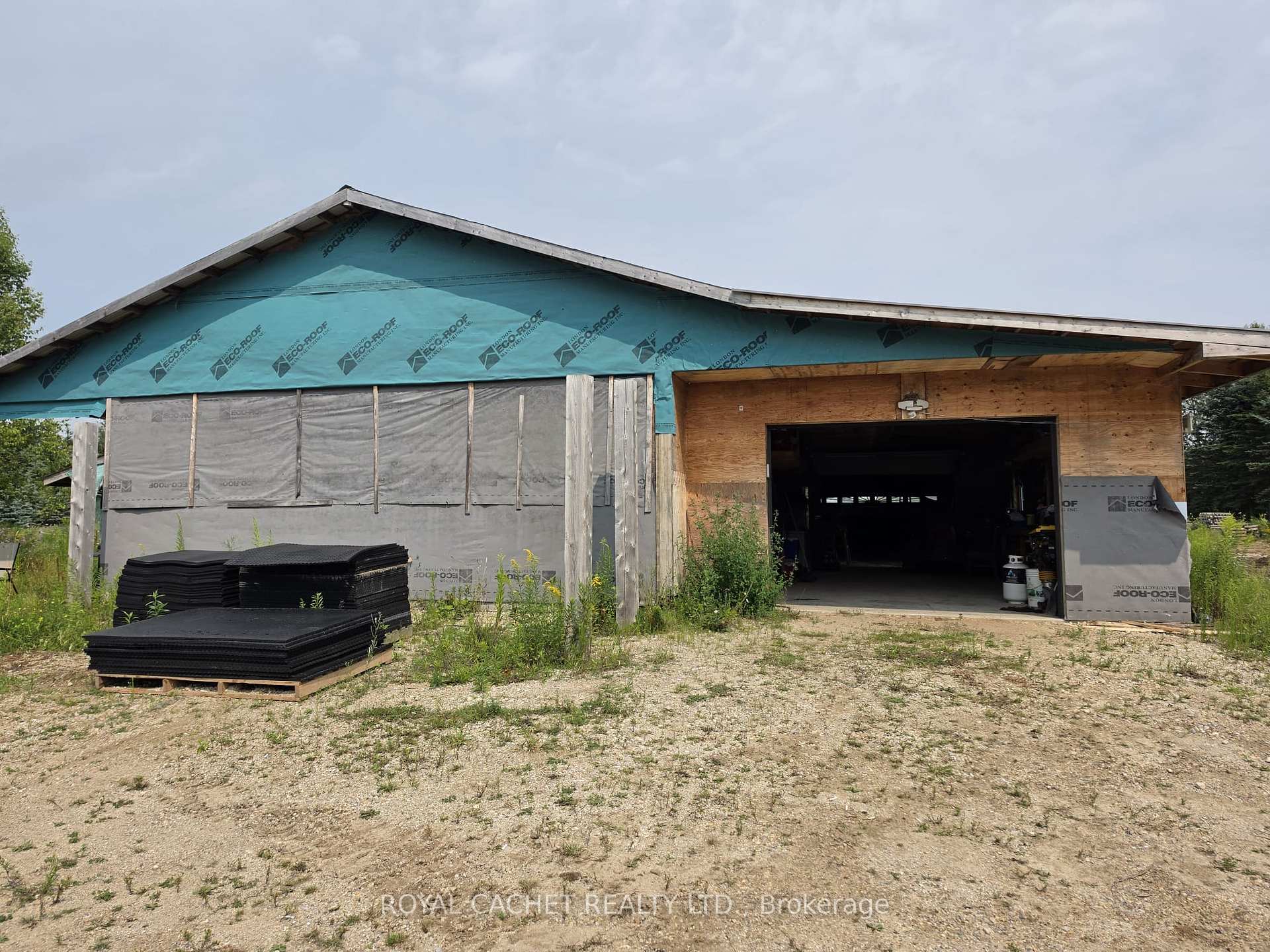 Photo 4 of 111447 Grey County Rd 14, Southgate — HOMEH