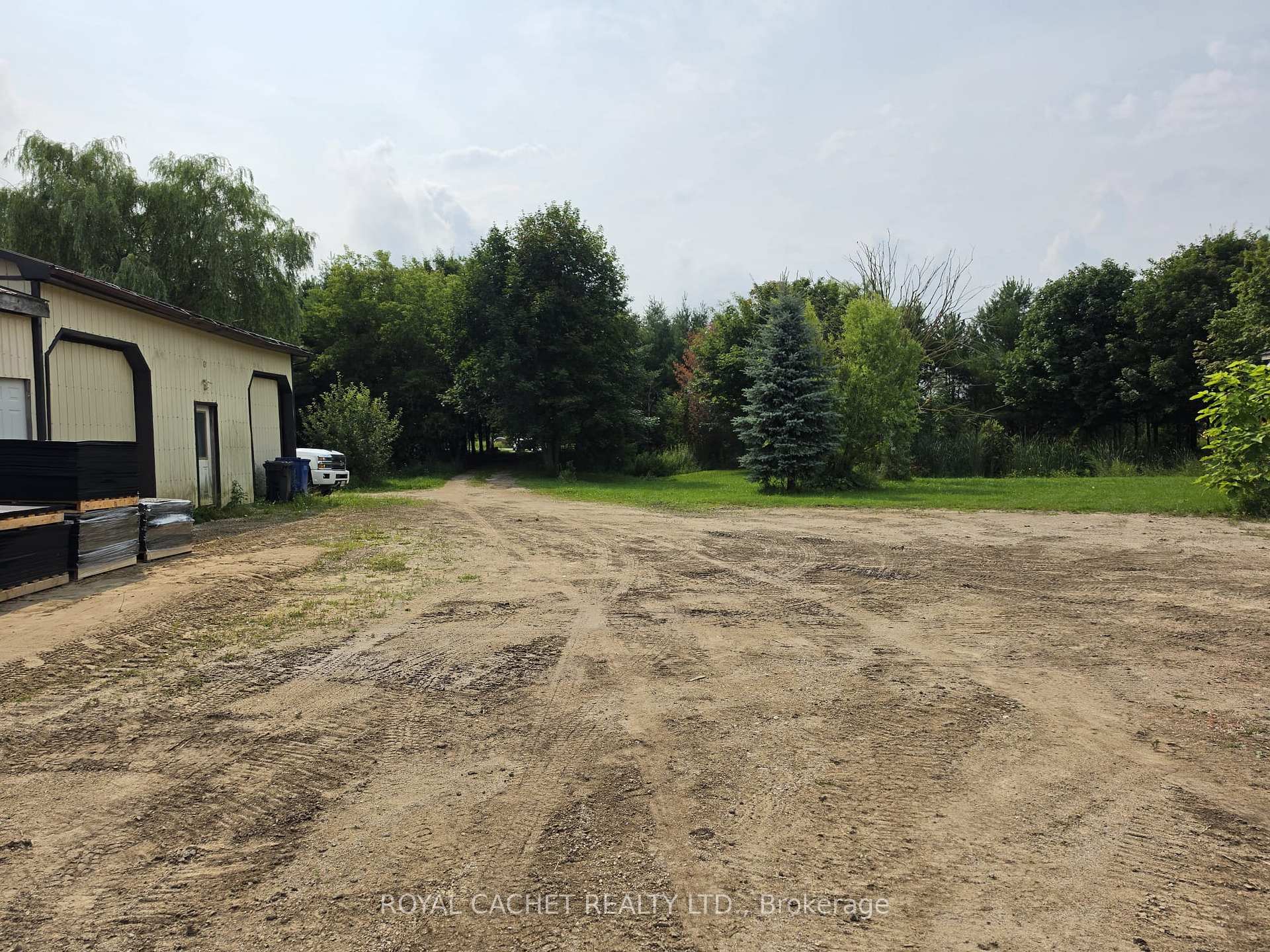 Photo 5 of 111447 Grey County Rd 14, Southgate — HOMEH