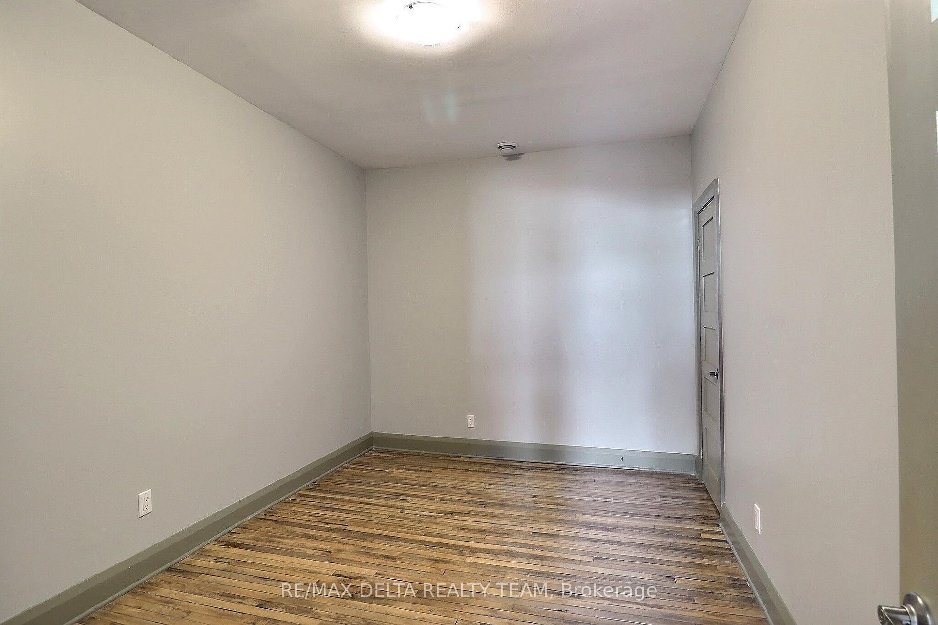 Photo 20 of 228 King Street W, Prescott, Prescott — HOMEH