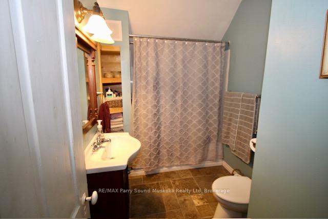 Photo 17 of 4249 Highway 520, Magnetawan — HOMEH