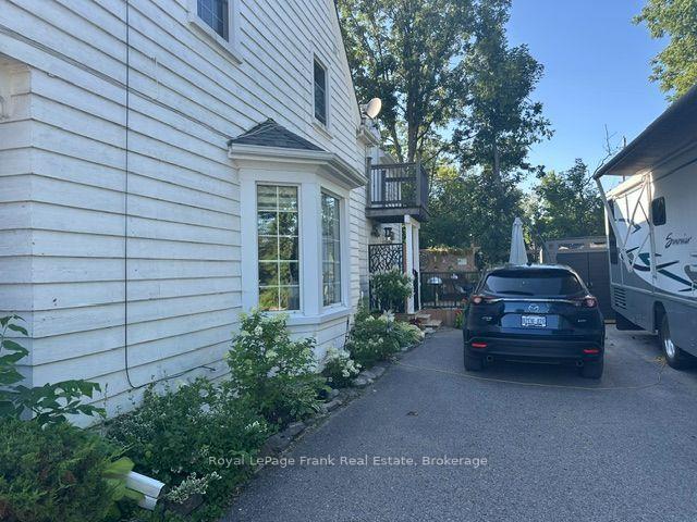 Photo 5 of 10 King Street E, Kawartha Lakes, Bobcaygeon — HOMEH