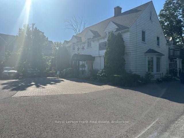 Photo 14 of 10 King Street E, Kawartha Lakes, Bobcaygeon — HOMEH