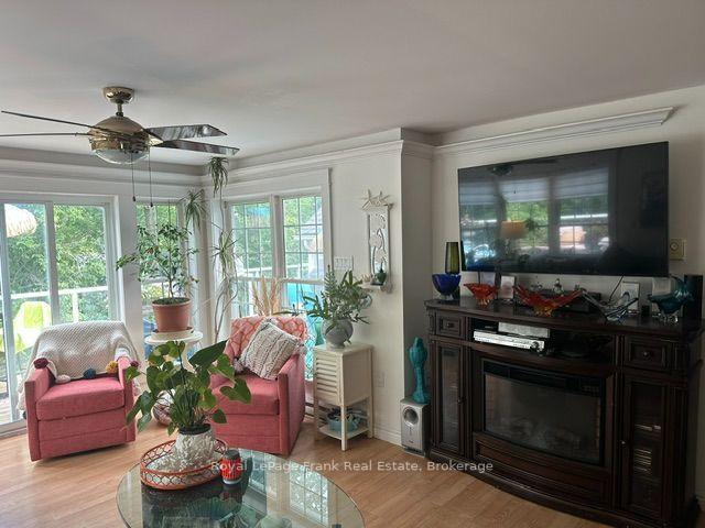 Photo 31 of 10 King Street E, Kawartha Lakes, Bobcaygeon — HOMEH