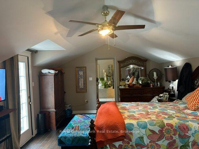 Photo 35 of 10 King Street E, Kawartha Lakes, Bobcaygeon — HOMEH