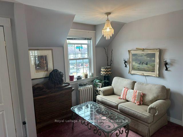Photo 37 of 10 King Street E, Kawartha Lakes, Bobcaygeon — HOMEH