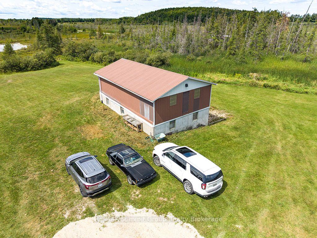 Photo 7 of 449686 10th Concession Road, Grey Highlands — HOMEH