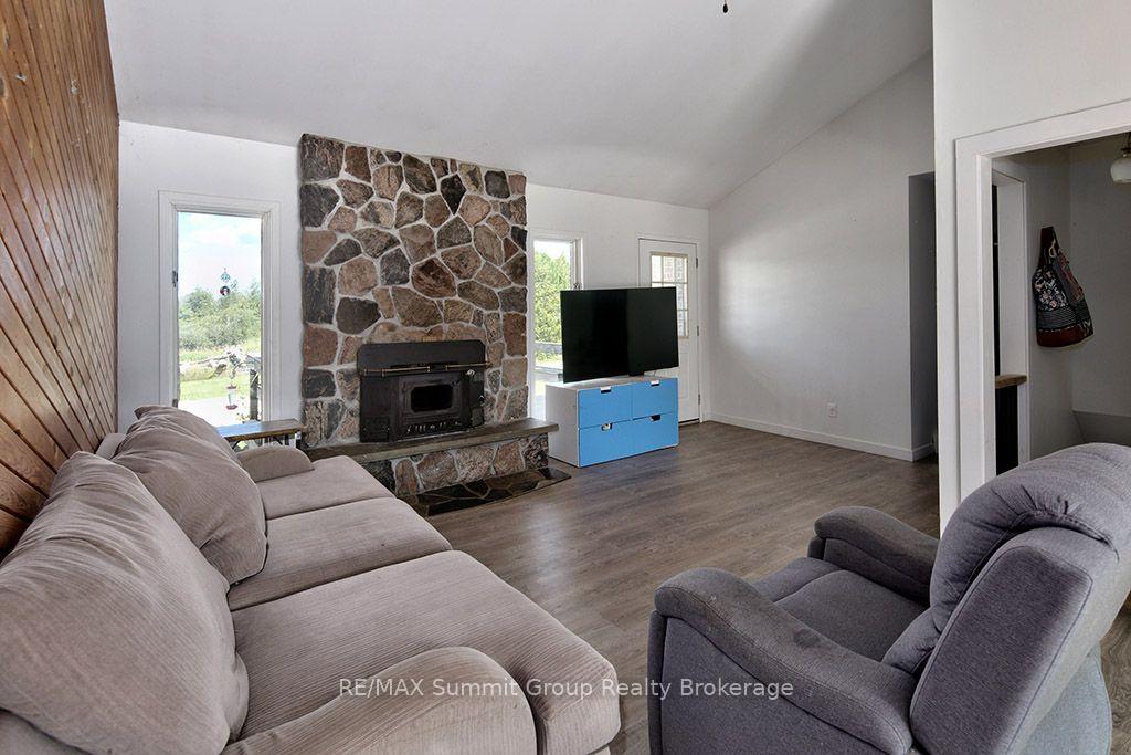 Photo 10 of 449686 10th Concession Road, Grey Highlands — HOMEH