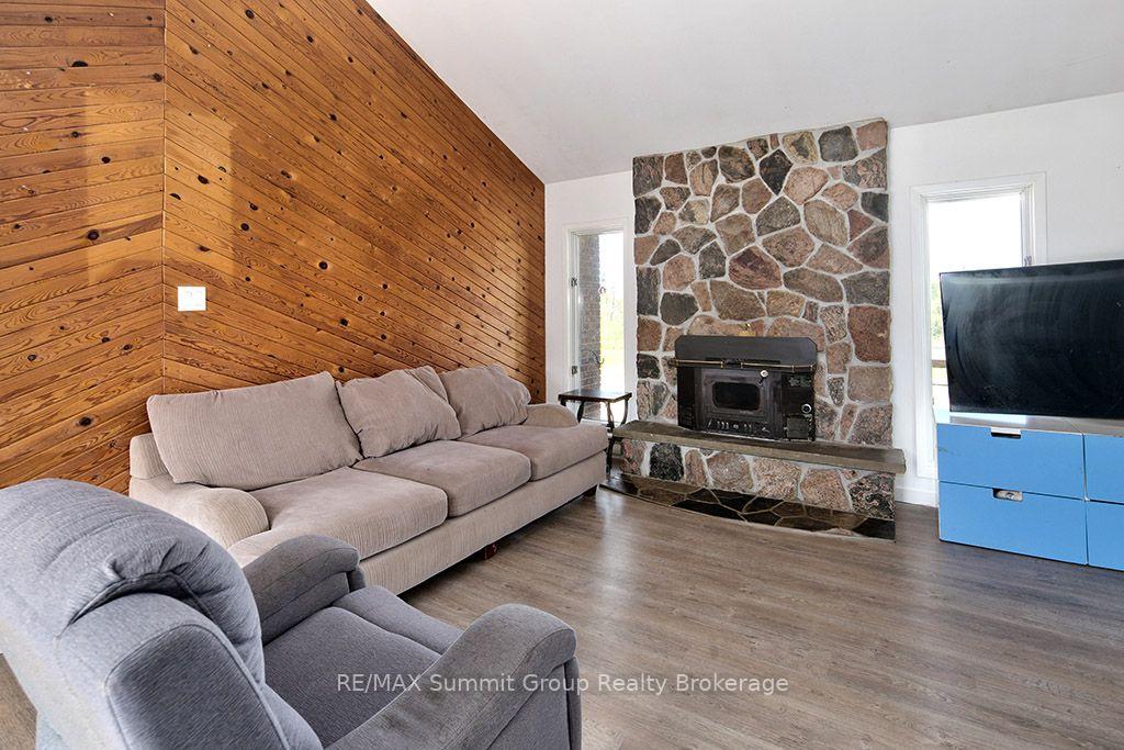 Photo 11 of 449686 10th Concession Road, Grey Highlands — HOMEH