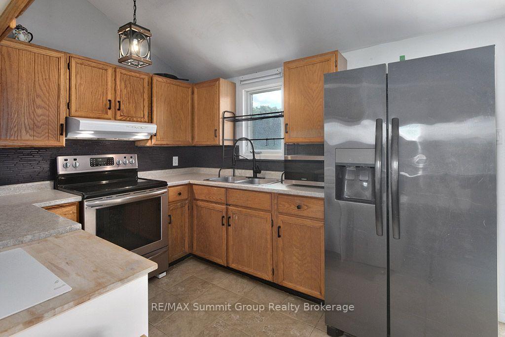 Photo 13 of 449686 10th Concession Road, Grey Highlands — HOMEH